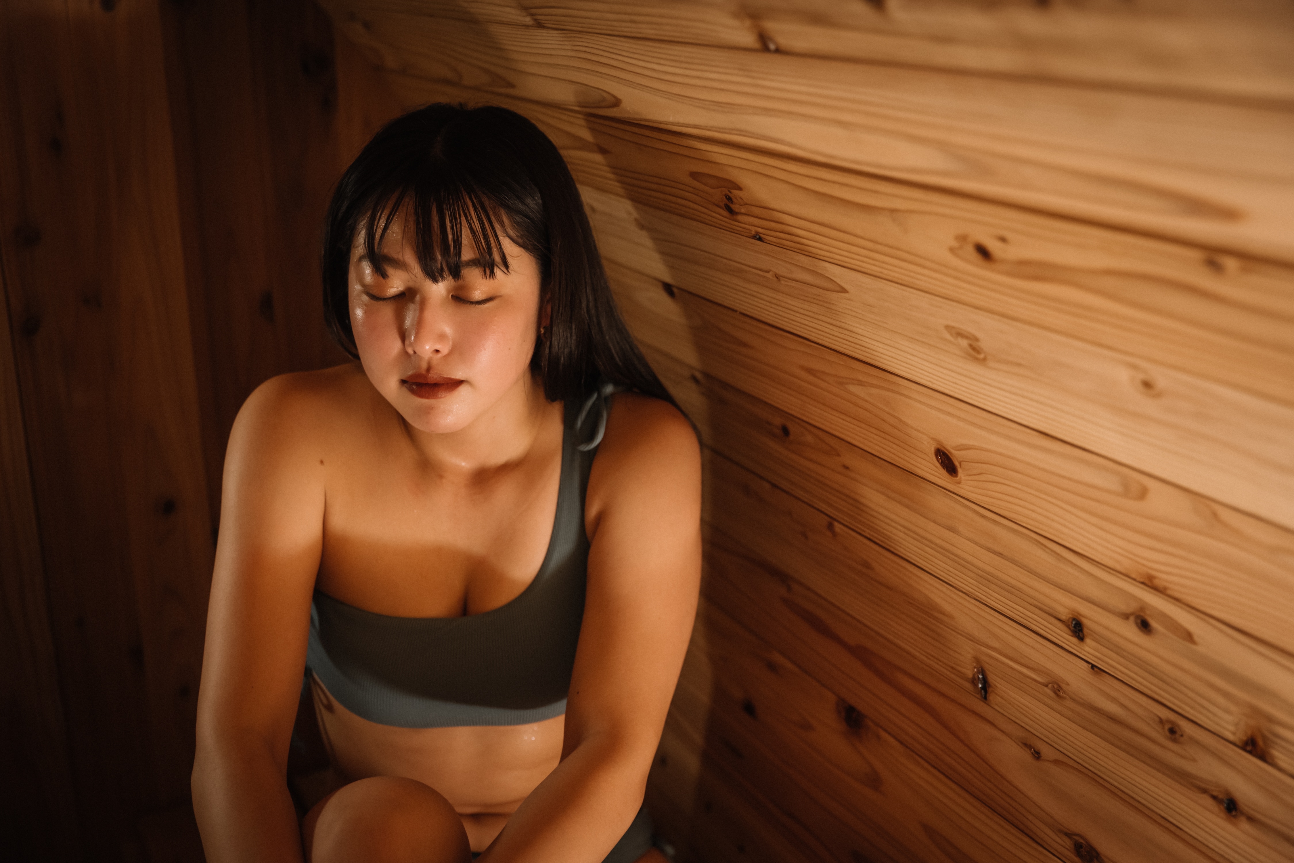 Sweating in the sauna