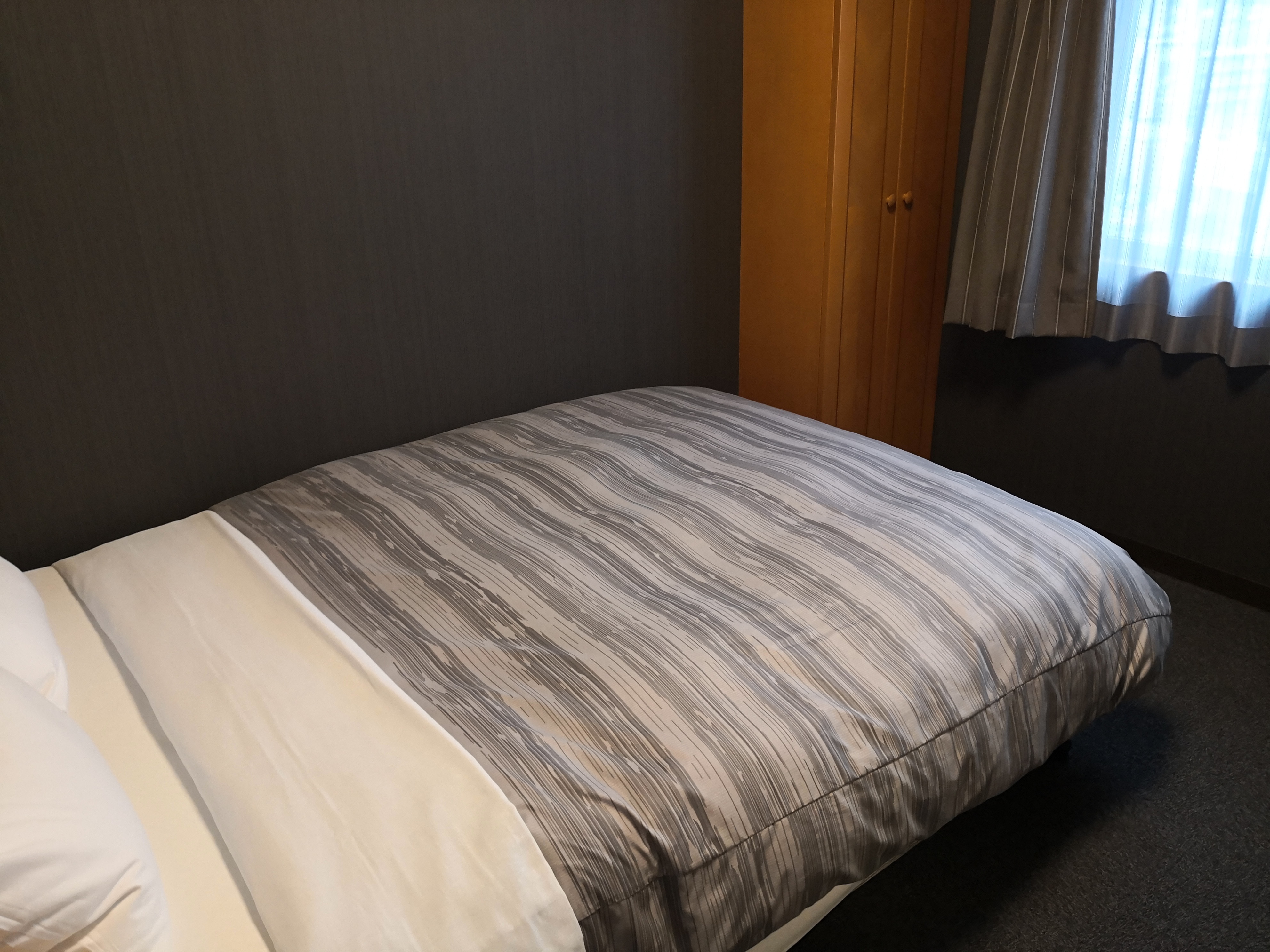 Kamar semi-double Pembaruan selesai pada Agustus 2019 tempat tidur luas dengan lebar 140 cm dan Wi-Fi gratis