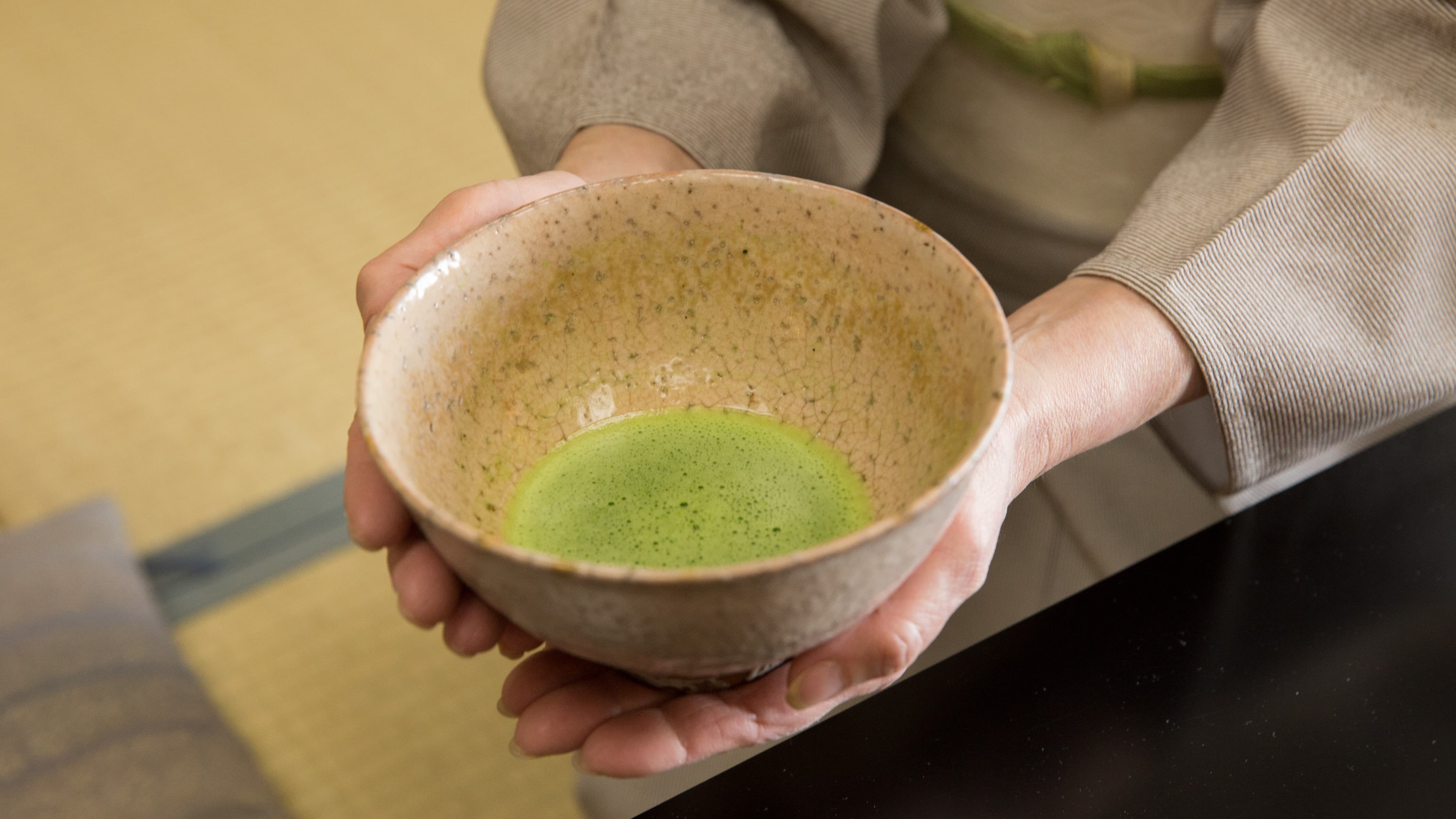 We believe that our hotel must maintain its historical charm and preserve the atmosphere that is unique to Matsudaya.