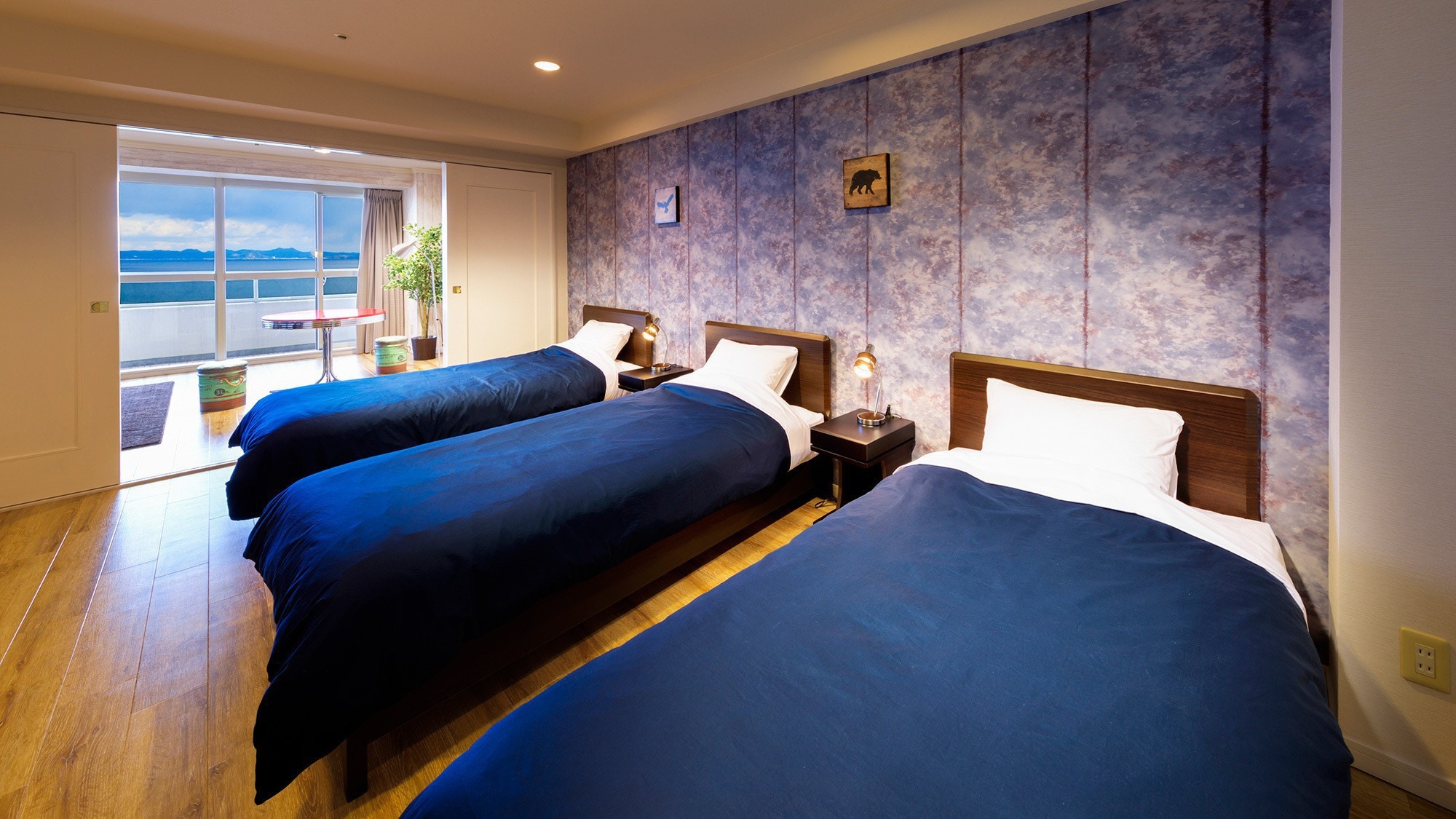 5-bed or triple room Bedroom