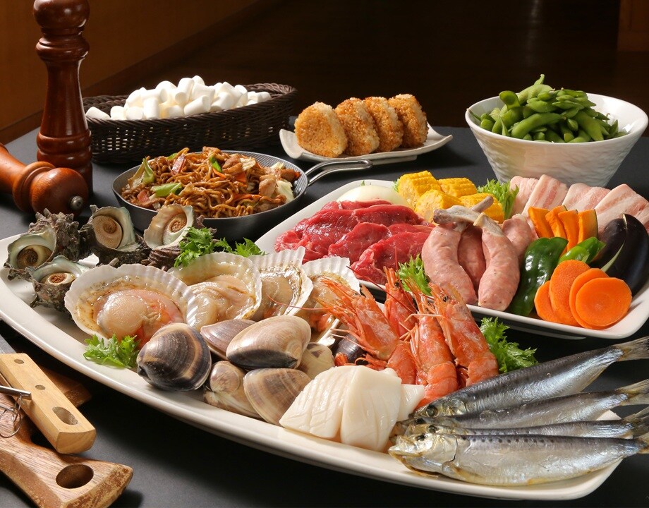 Paket BBQ di Taman Surf & Turf