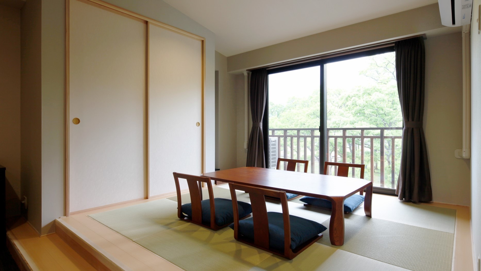 3rd floor Japanese-Western style room / example