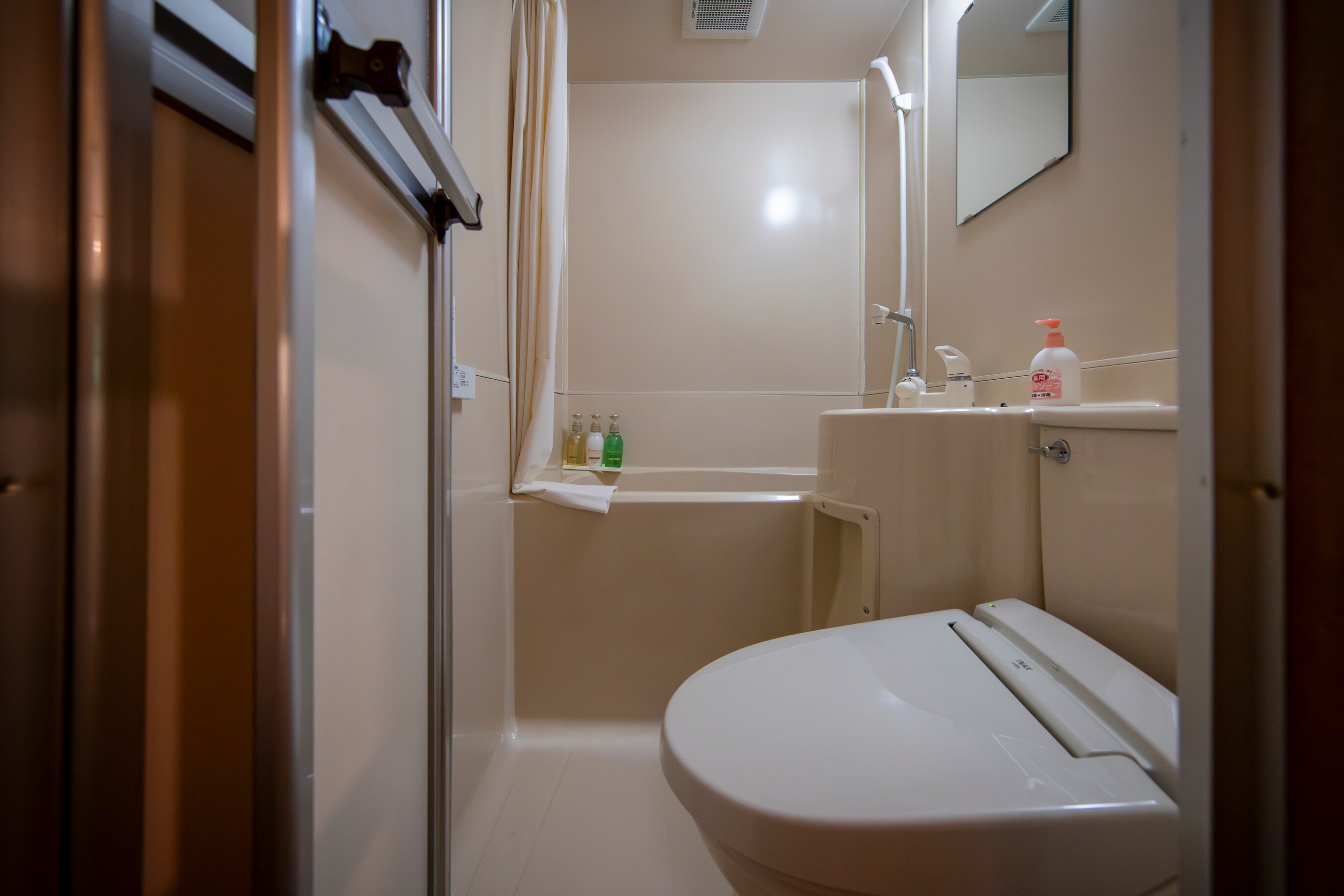 ห้องน้ำอาคารหลัก 2