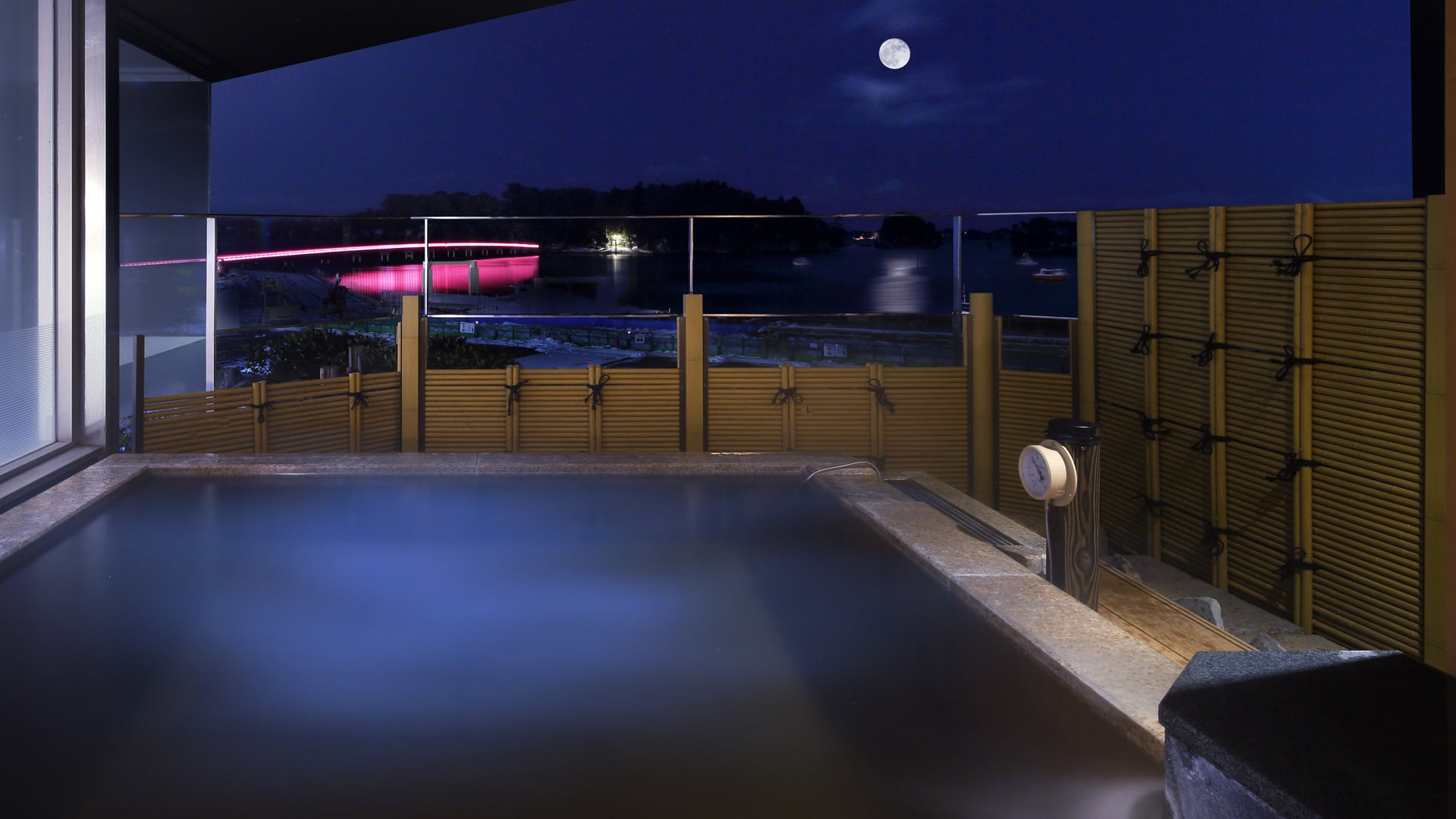 Men's open-air bath②