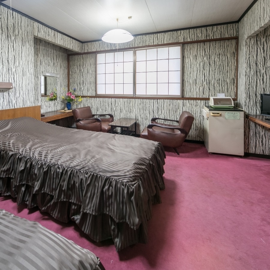 [Room] City side | Western-style twin room ☆ Free Wi-Fi connection