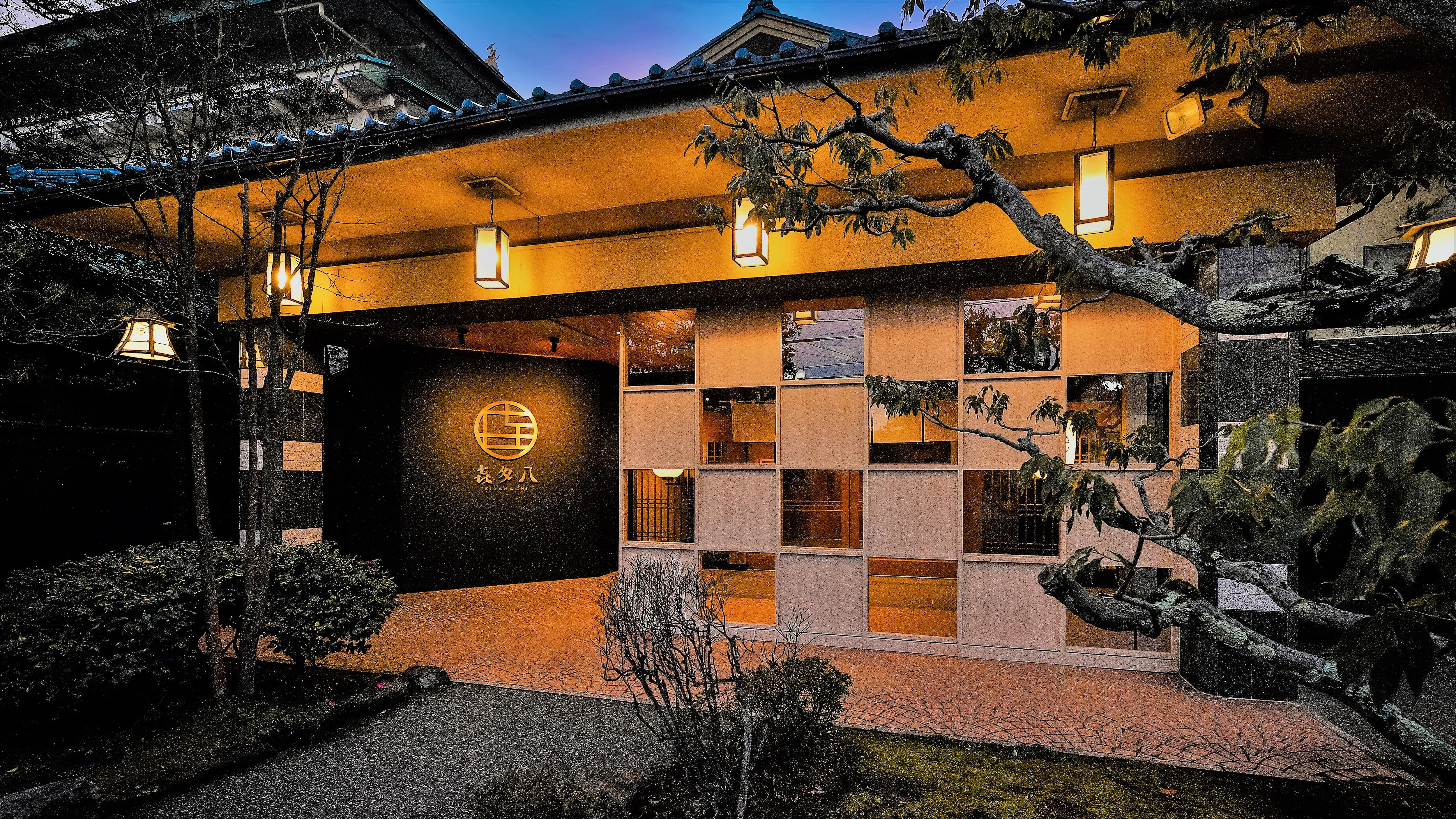 ■Exterior■The main entrance at dusk