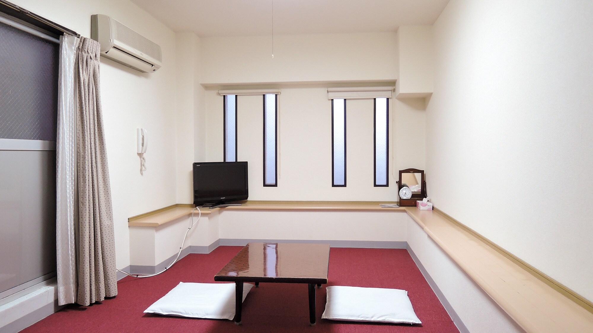 * Example of a room on the 3rd floor