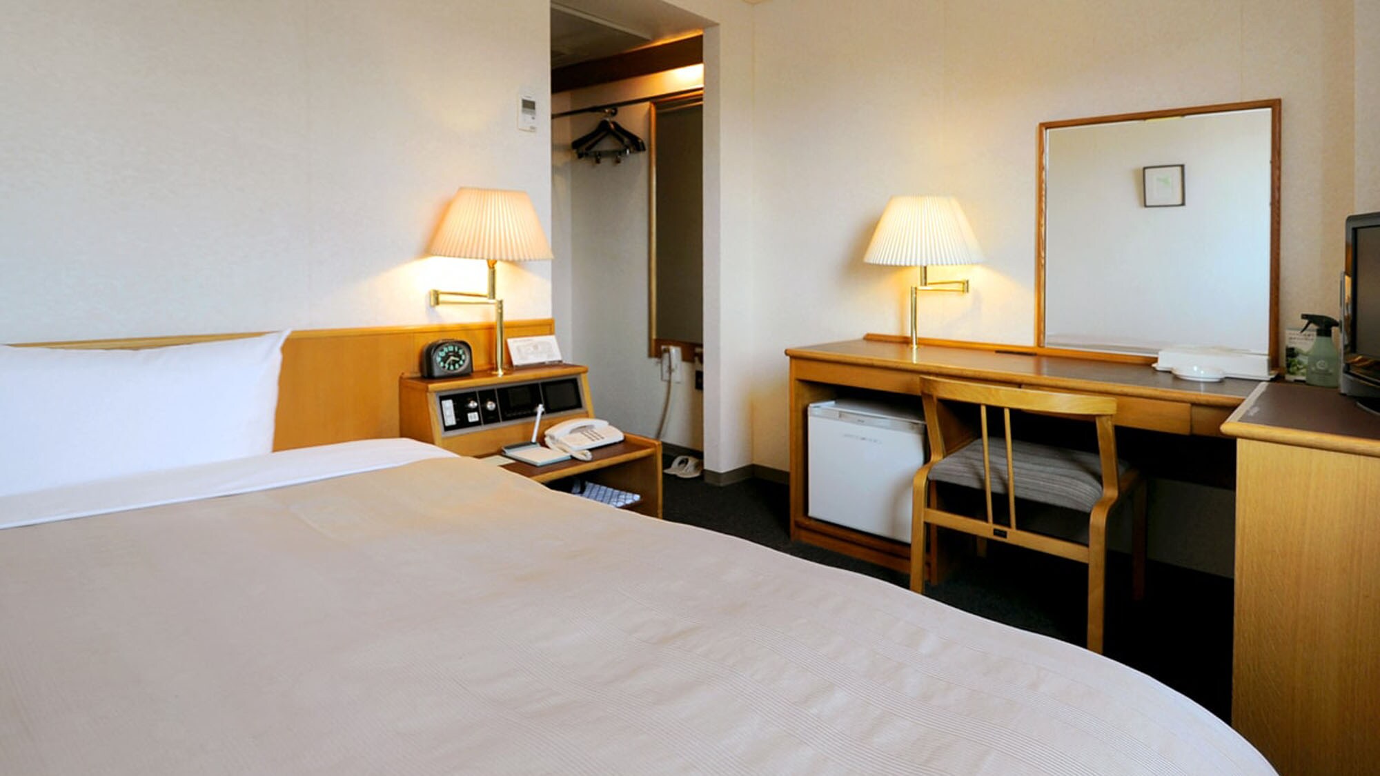 [Single Room] We place great importance on cleanliness and put effort into cleaning, so our guests can rest easy.