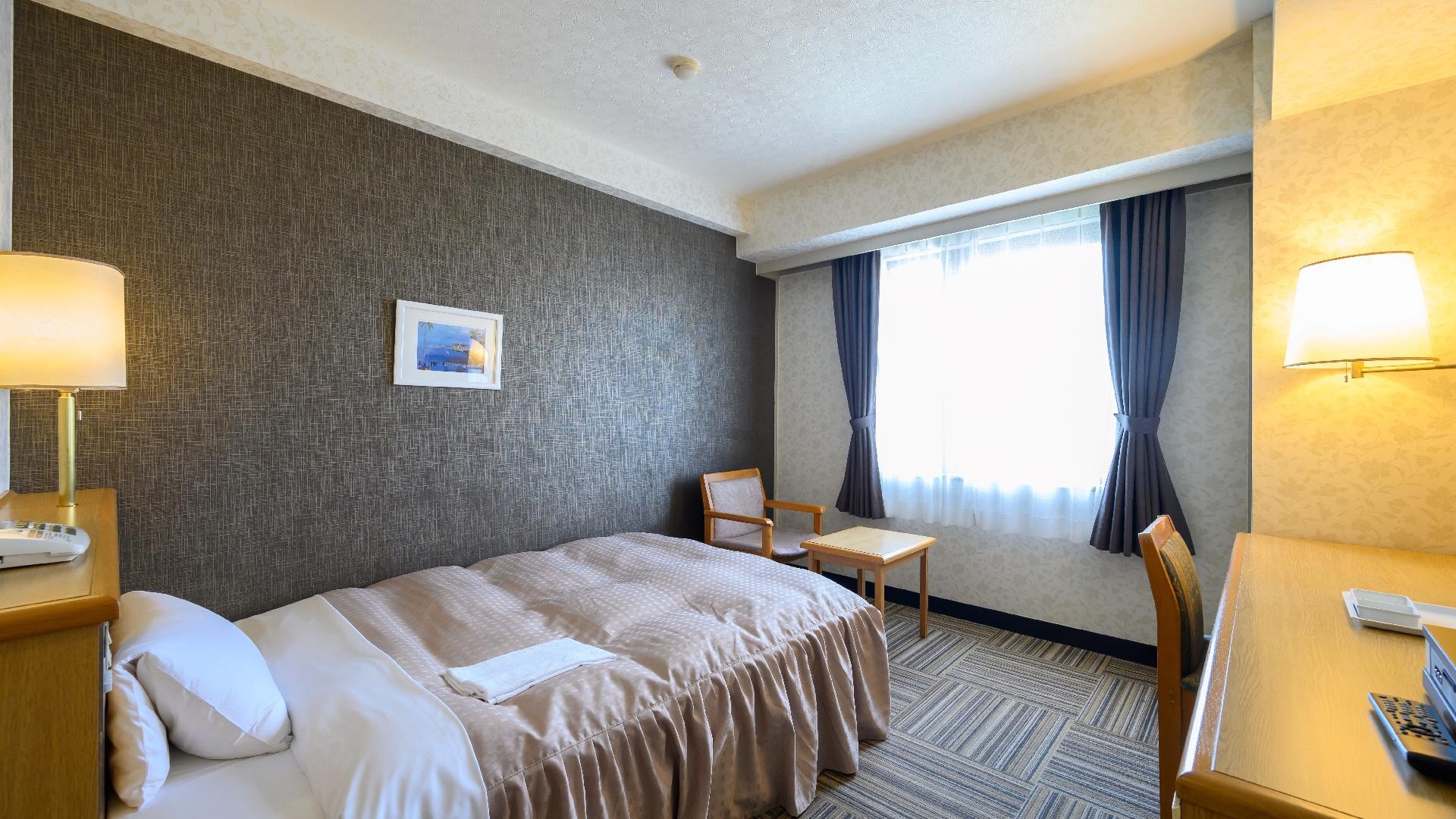 [Double Standard] 18 square meters, bed width 140 cm