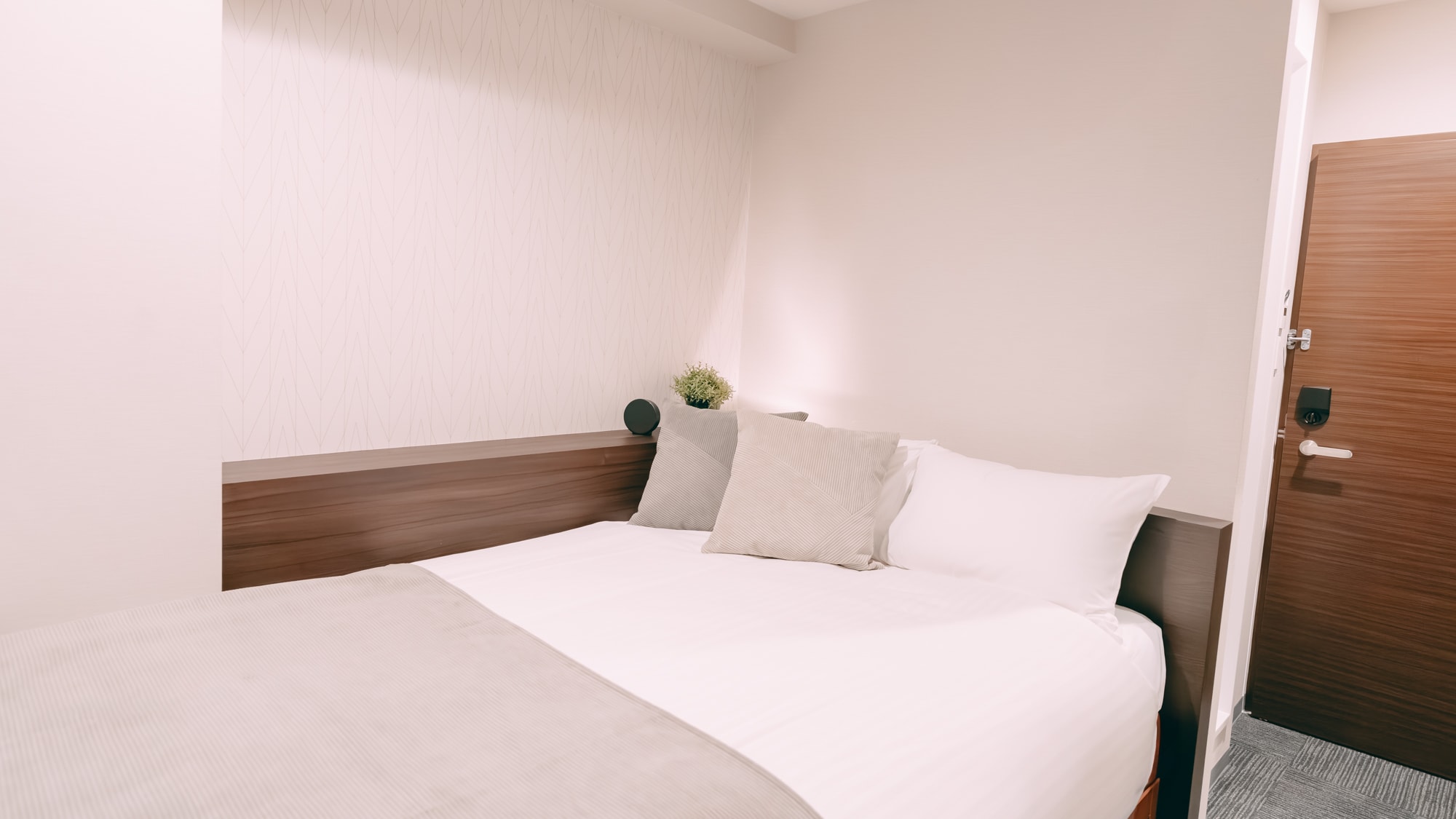 Semi-double room 2