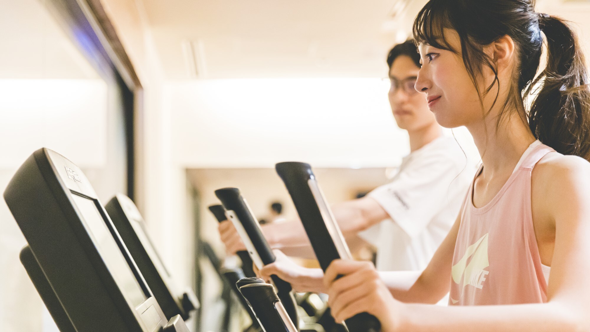 【피트니스룸】1F