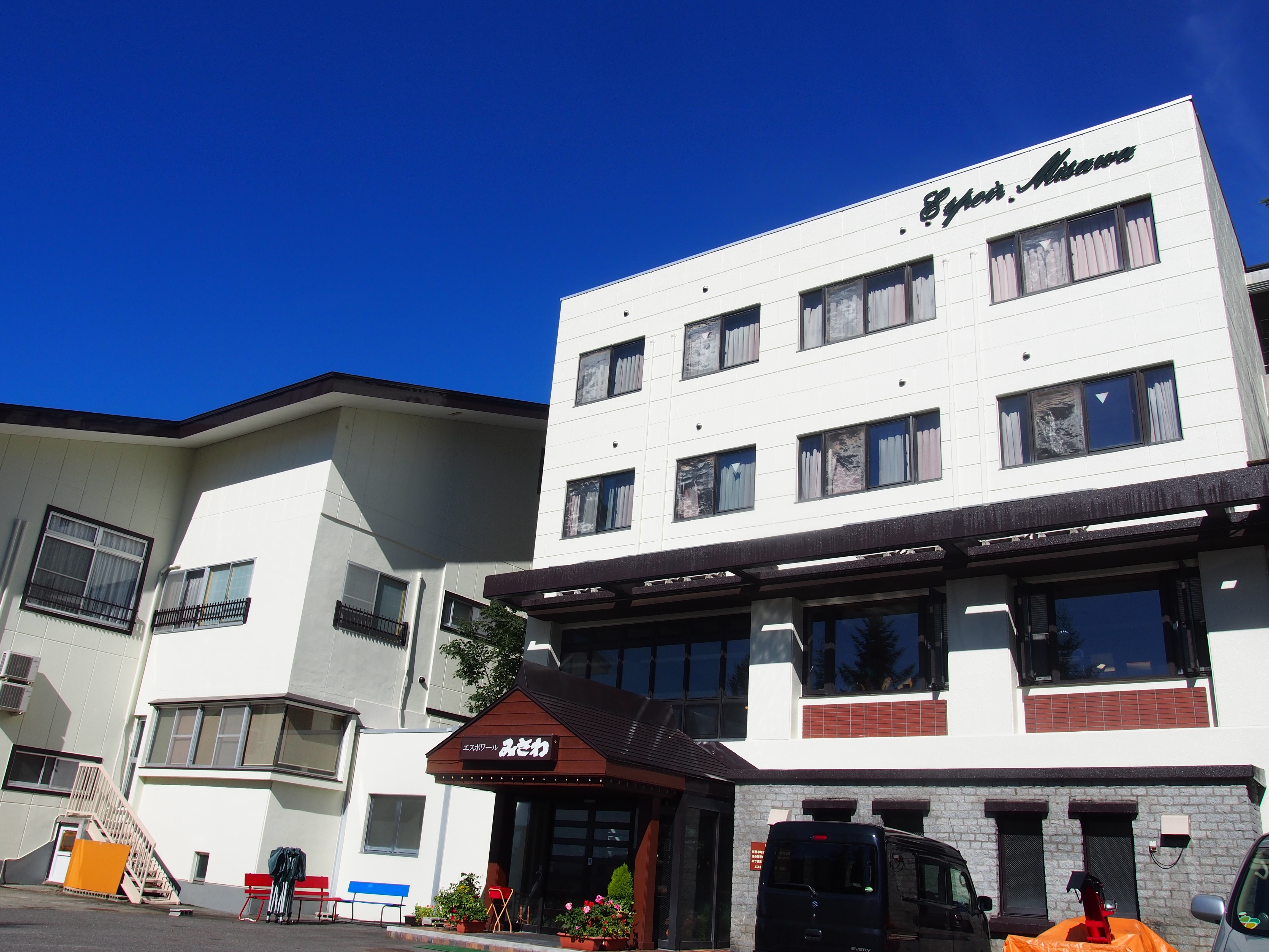 Exterior (new building)