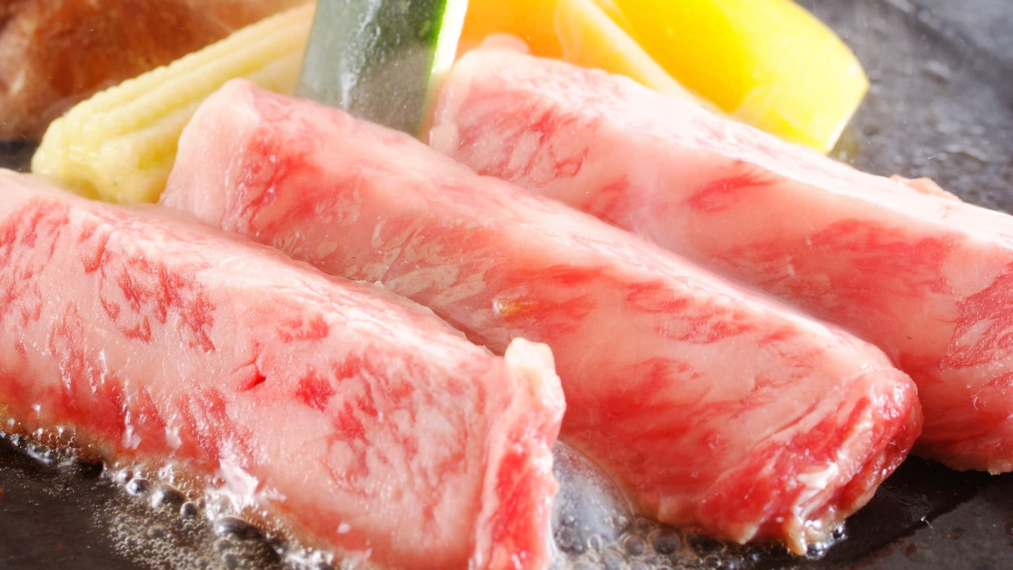 Steak daging sapi Kuroge Wagyu/contoh
