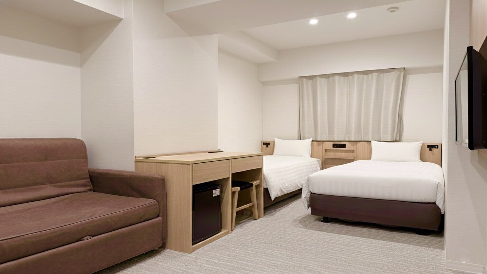 [Non-smoking] Superior Twin Room (16 square meters / 3 people capacity) Room that can accommodate up to 3 people
