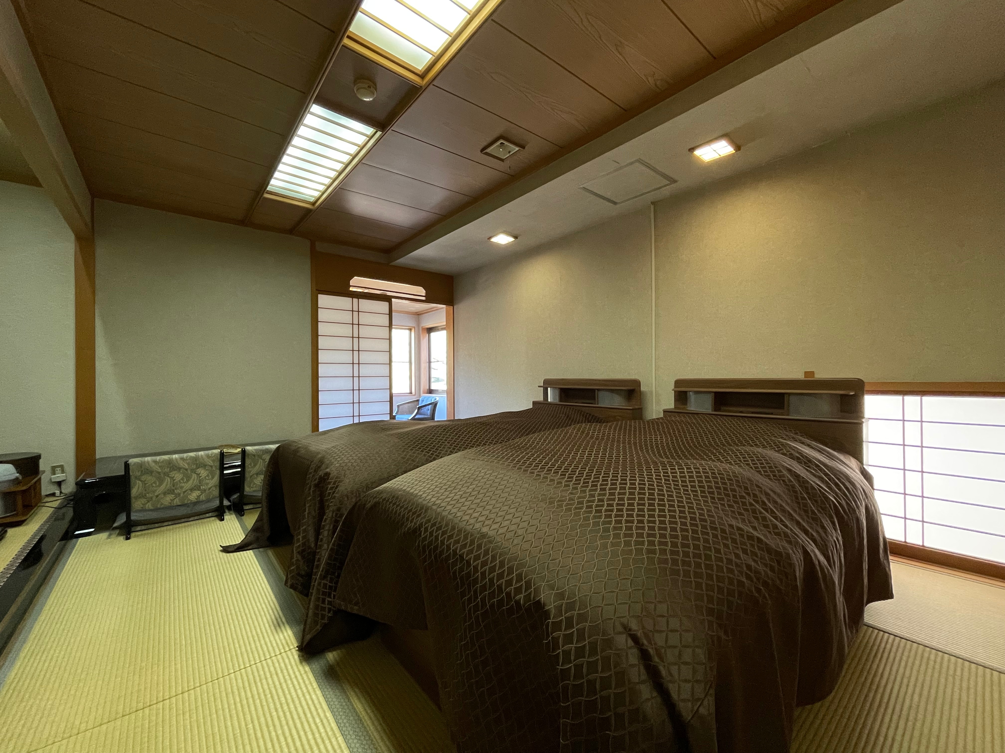 日西式双床房