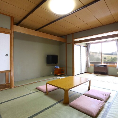 Japanese-style room