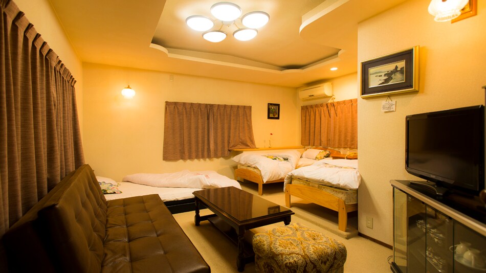 3rd floor Japanese-Western room (Western room)