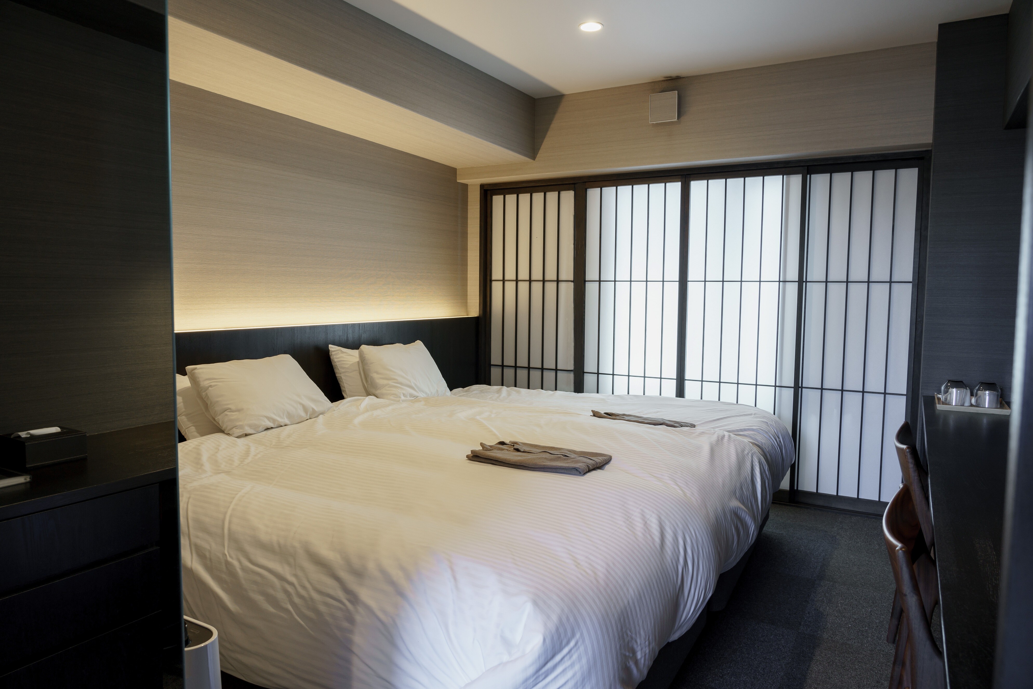 Hollywood Twin Room