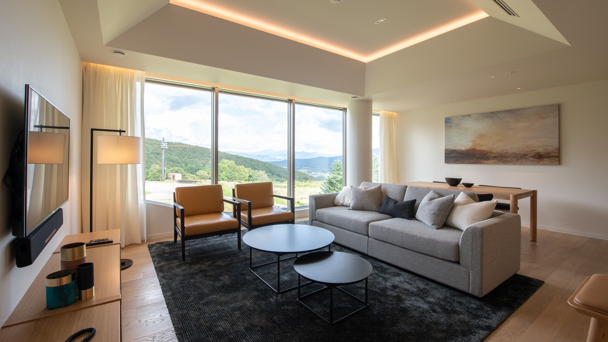 [2 bedrooms] Living room