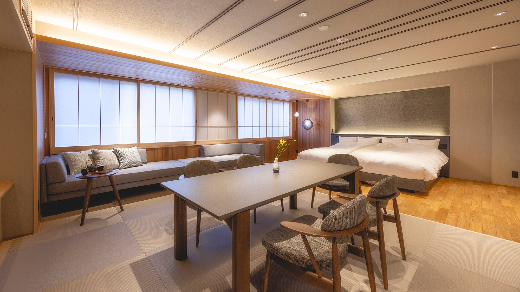 ■Barrier-free room■A Japanese-modern designer room where you can feel the warmth of the trees
