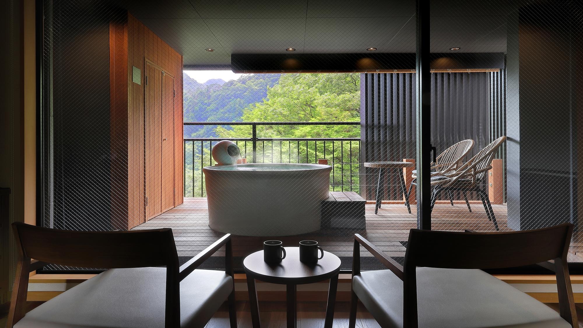 Japanese-Western room with open-air bath "Kizanoma"