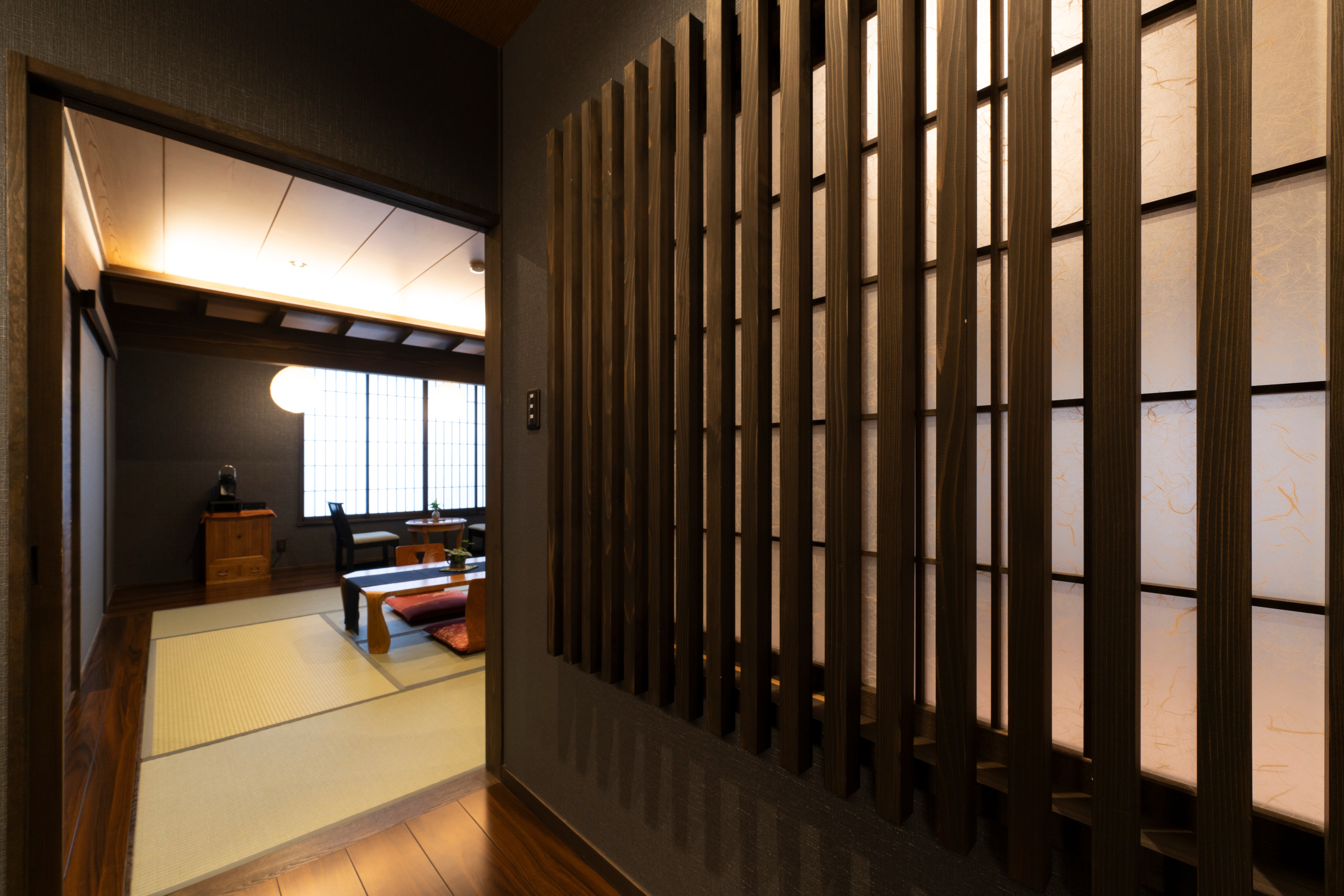 【书房-安静的两人间】放松空间+低调的双床房