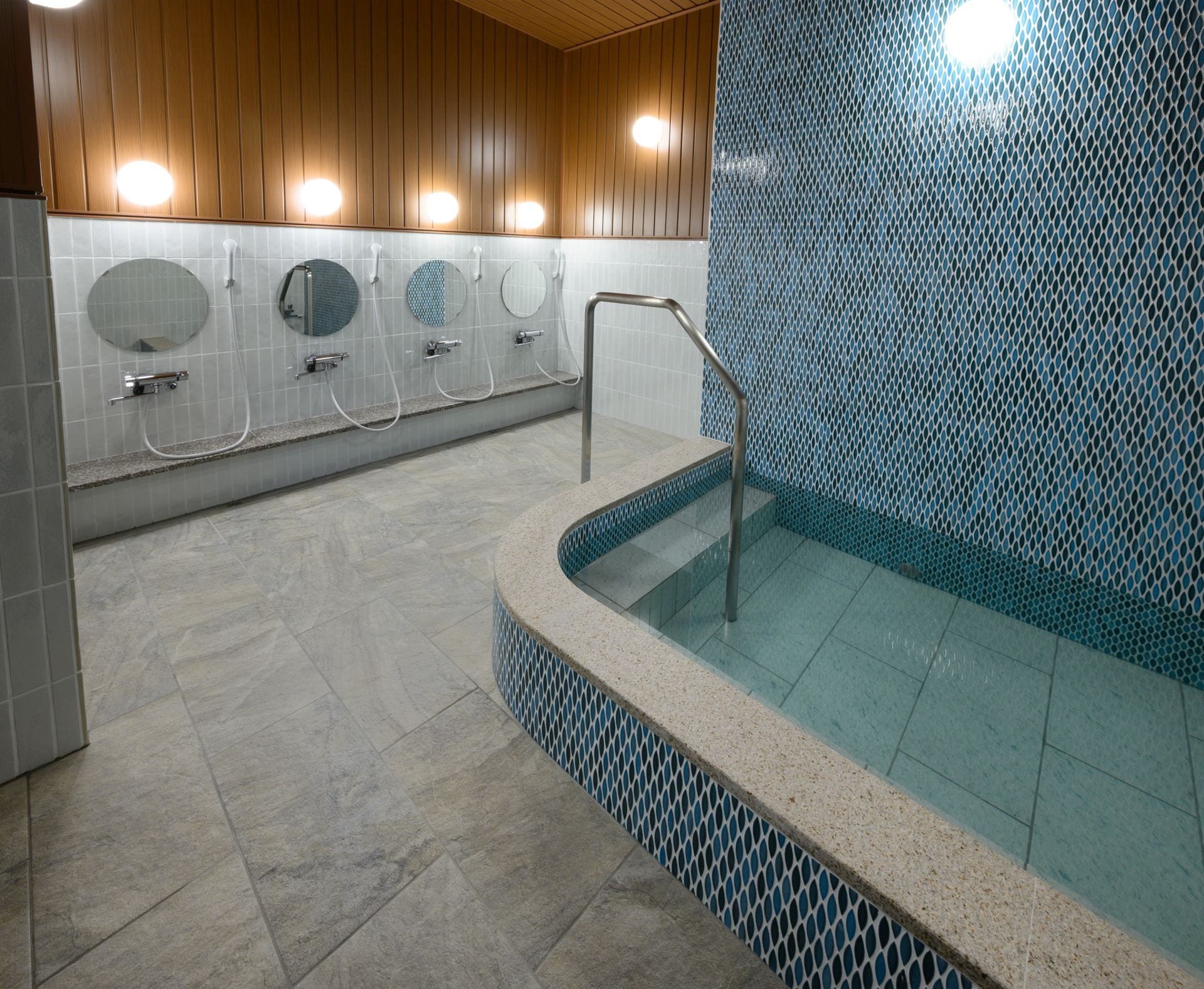B1 floor Women's bath