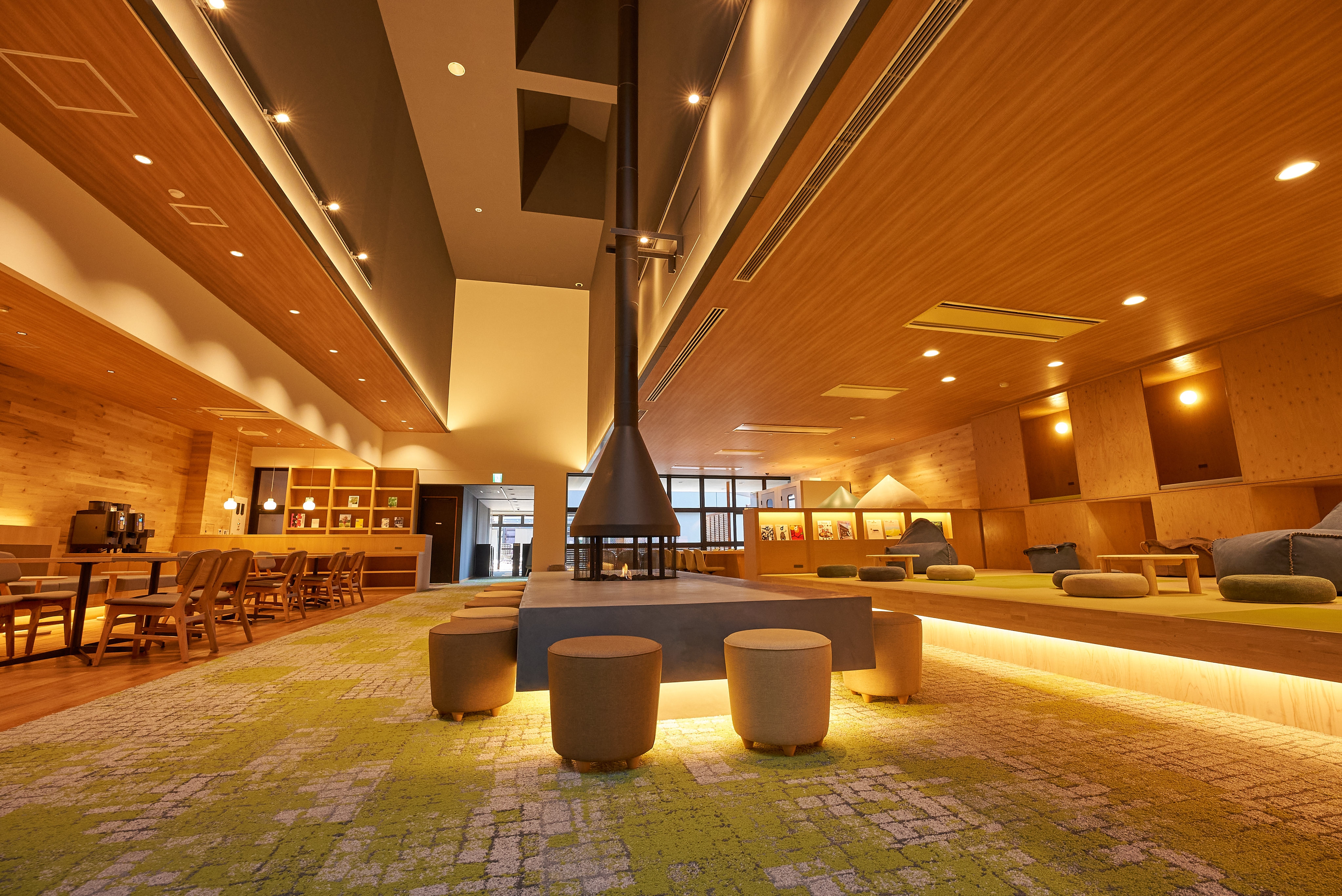 Inside the lounge