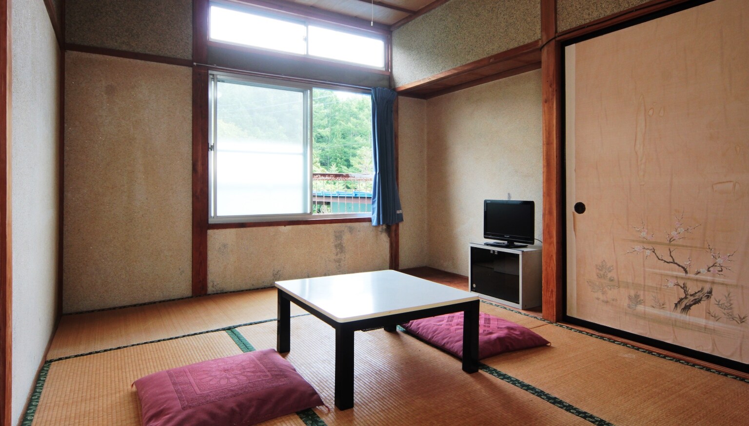 [Kamar bergaya Jepang, 6 tikar tatami]