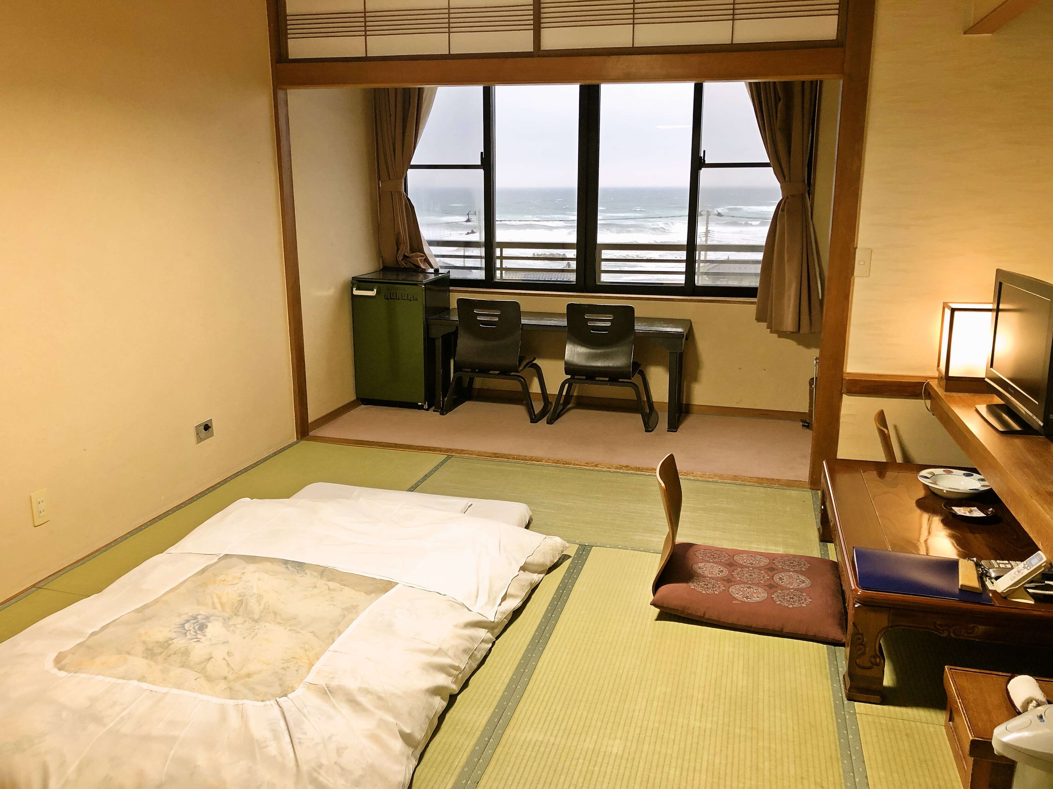 [Japanese-style room] Futons are laid out in all rooms. Staff will not enter the room during your stay, so please rest comfortably.