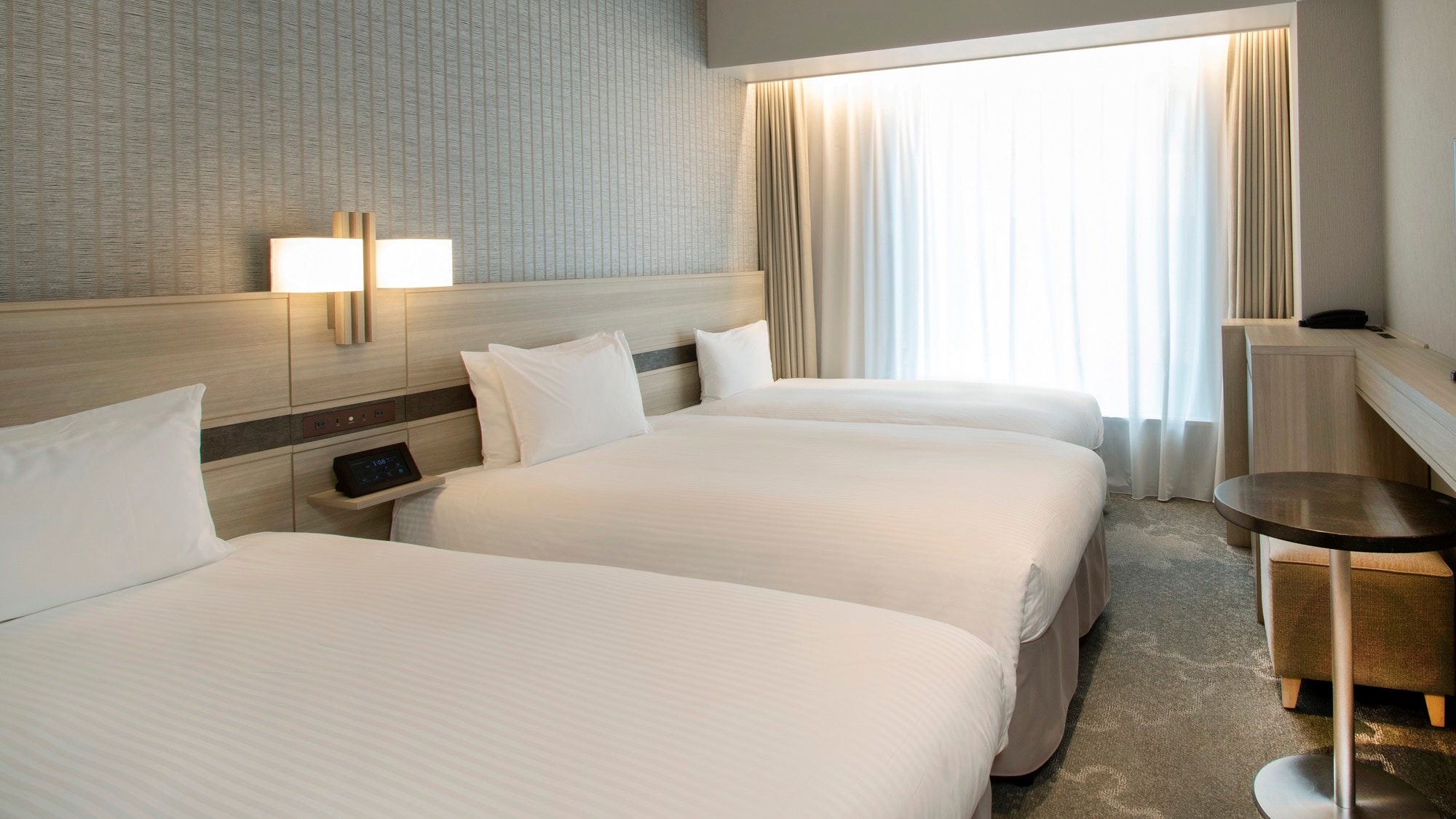 ◇ Standard Triple (23 ตร.ม.) ◇ รูปภาพคือตัวอย่าง