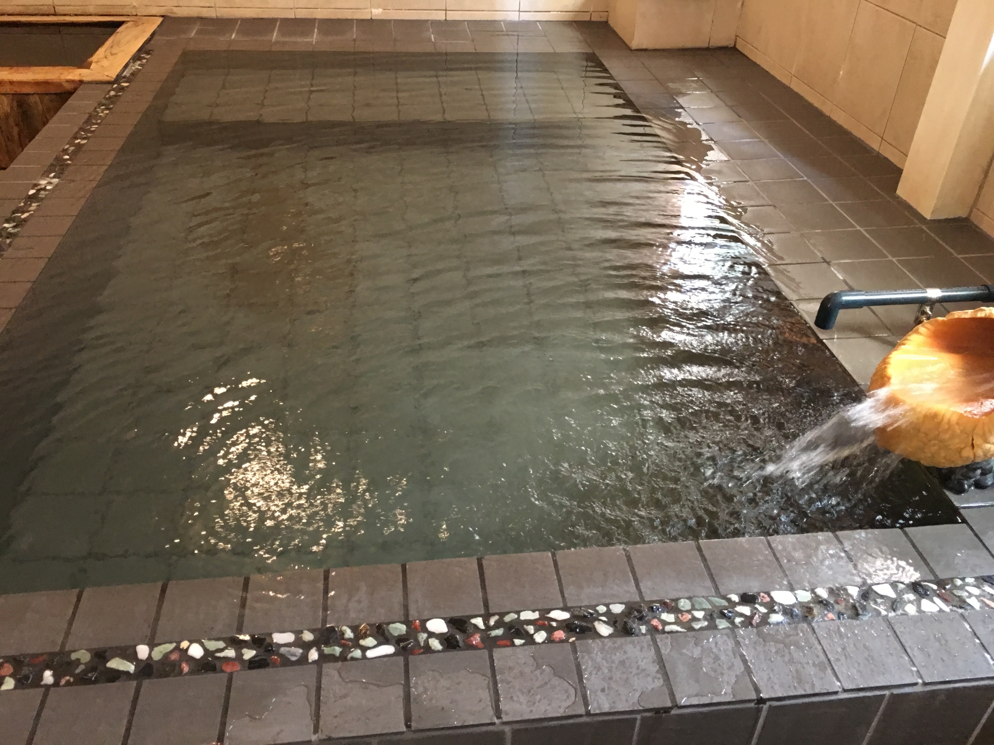 天然溫泉
