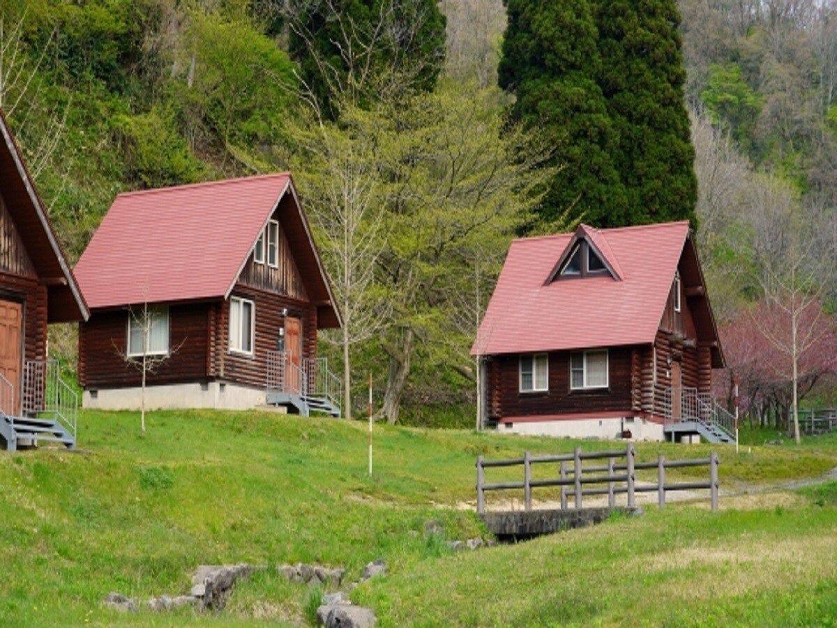 [Cottage type 54 square meters] Up to 4 people can stay. Relax in the private open-air hot spring bath and enjoy forest bathing.