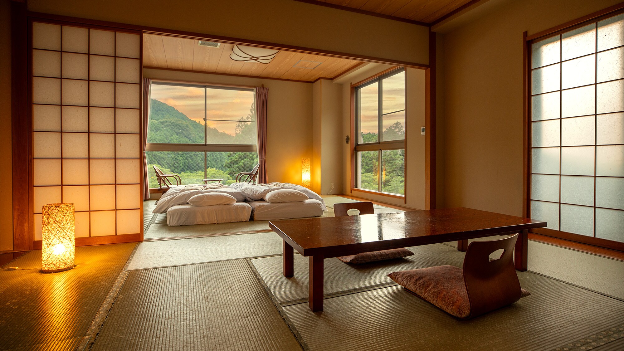 [New building] Japanese-style room with next room