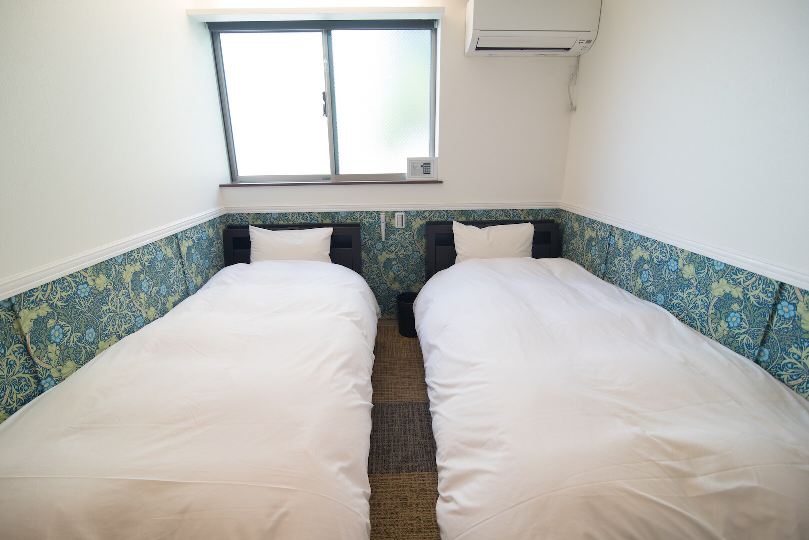 Room3