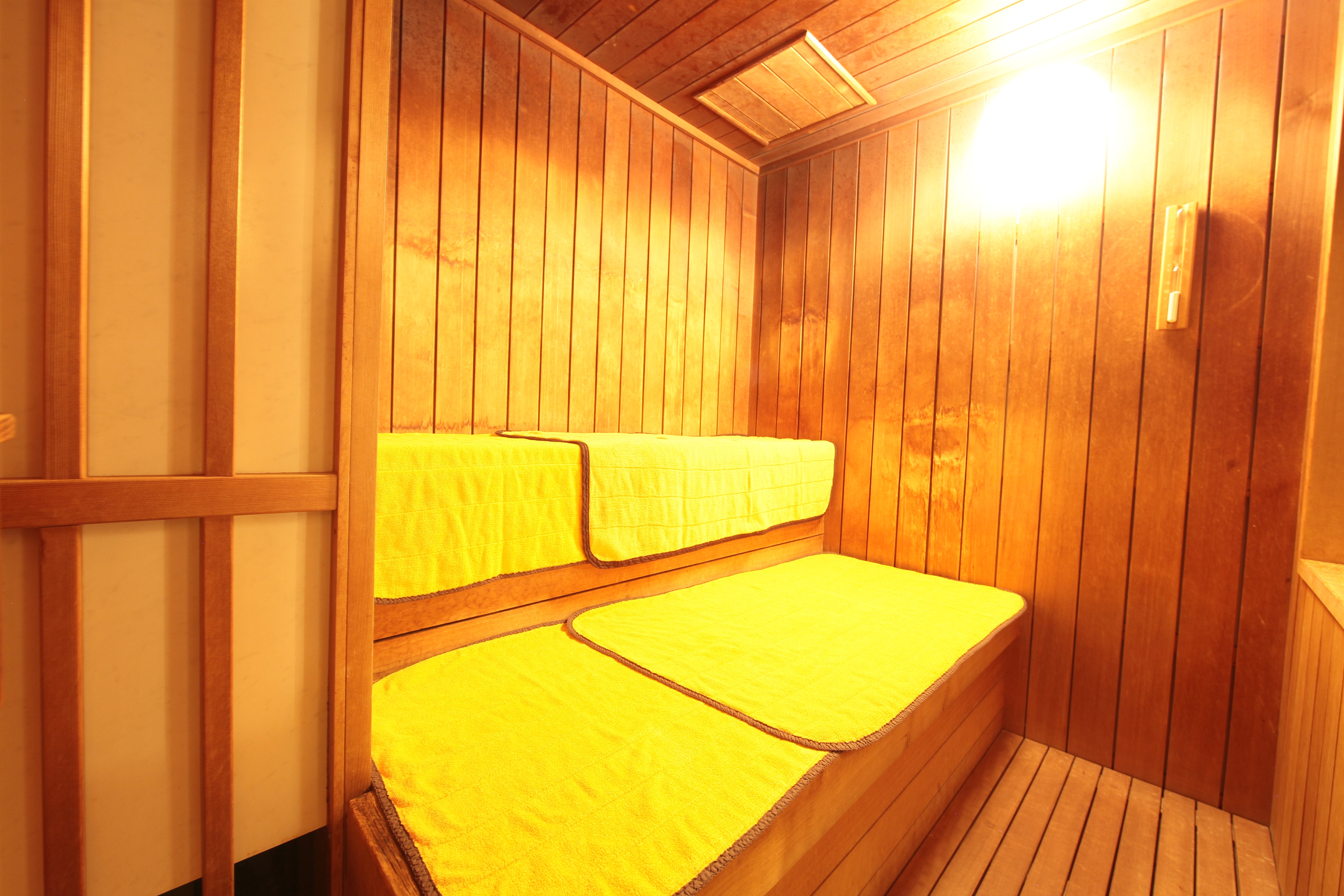 *[Sauna] Jam buka: 17:00-23:00
