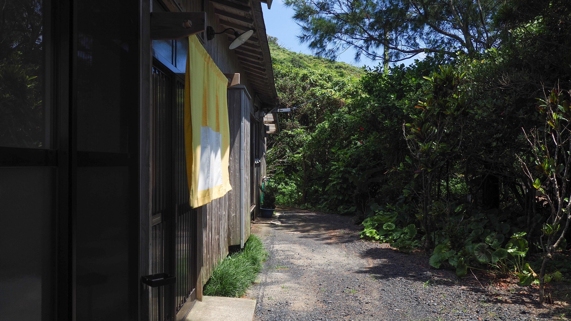 ภายนอกของ “อาดาน แอนด์ เดอะ ซีวิว อินน์”