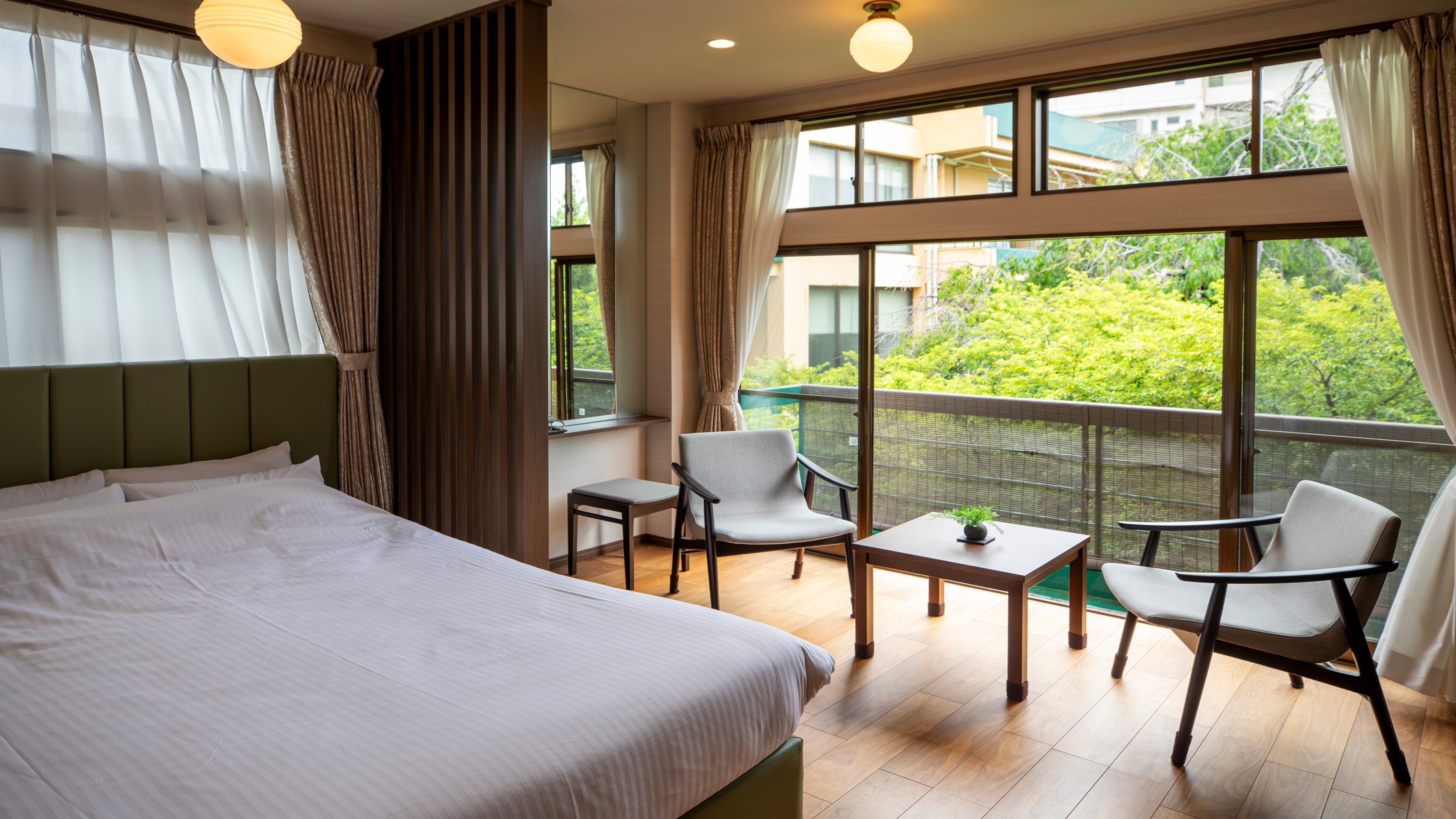 [Suite Room 2nd Floor - J] Western-style twin bedroom - 45㎡