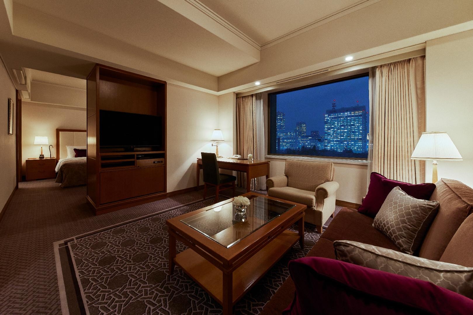 Regular Floor Junior Suite R14 Night