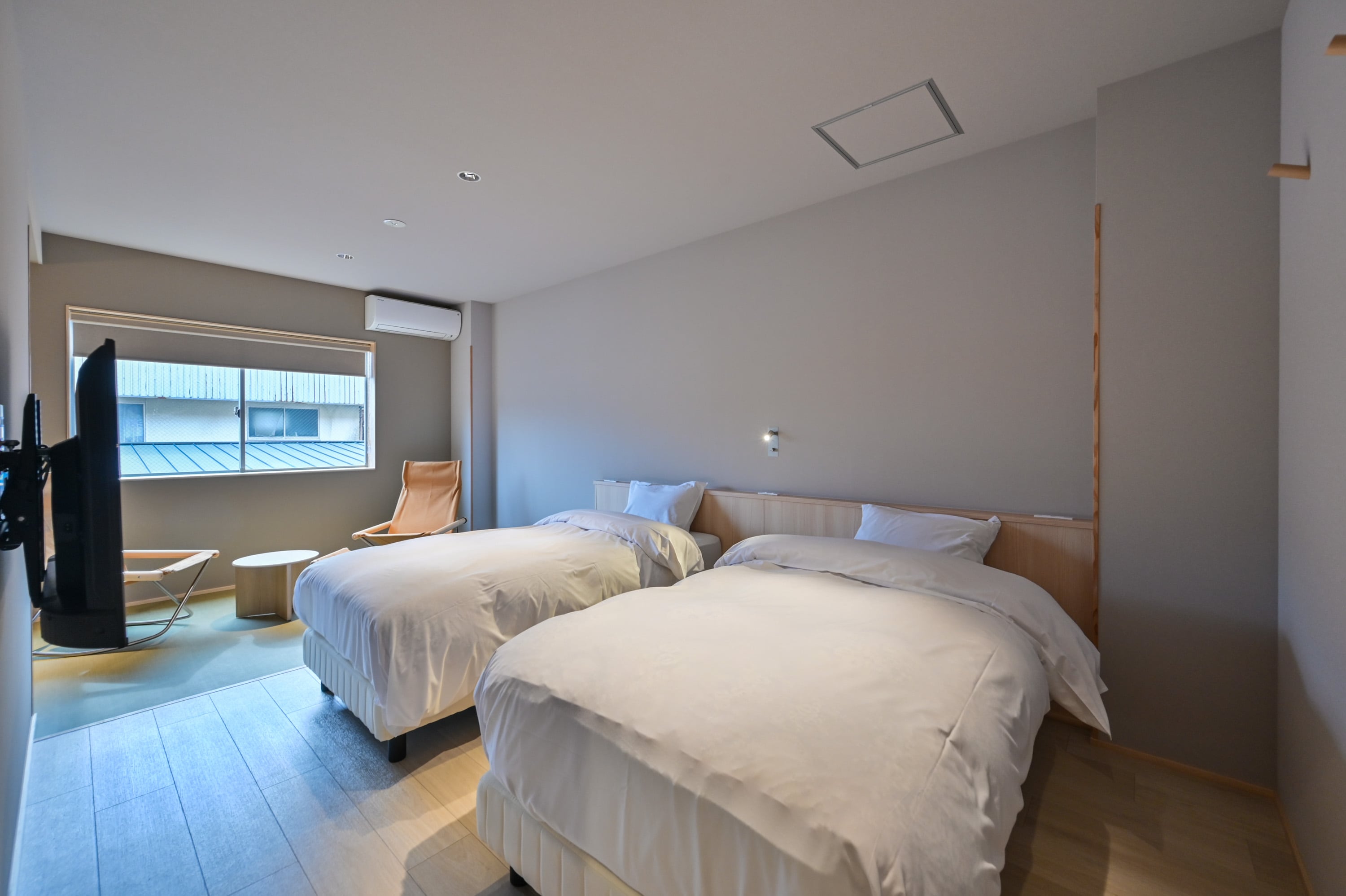 Standard modern Japanese-Western style room