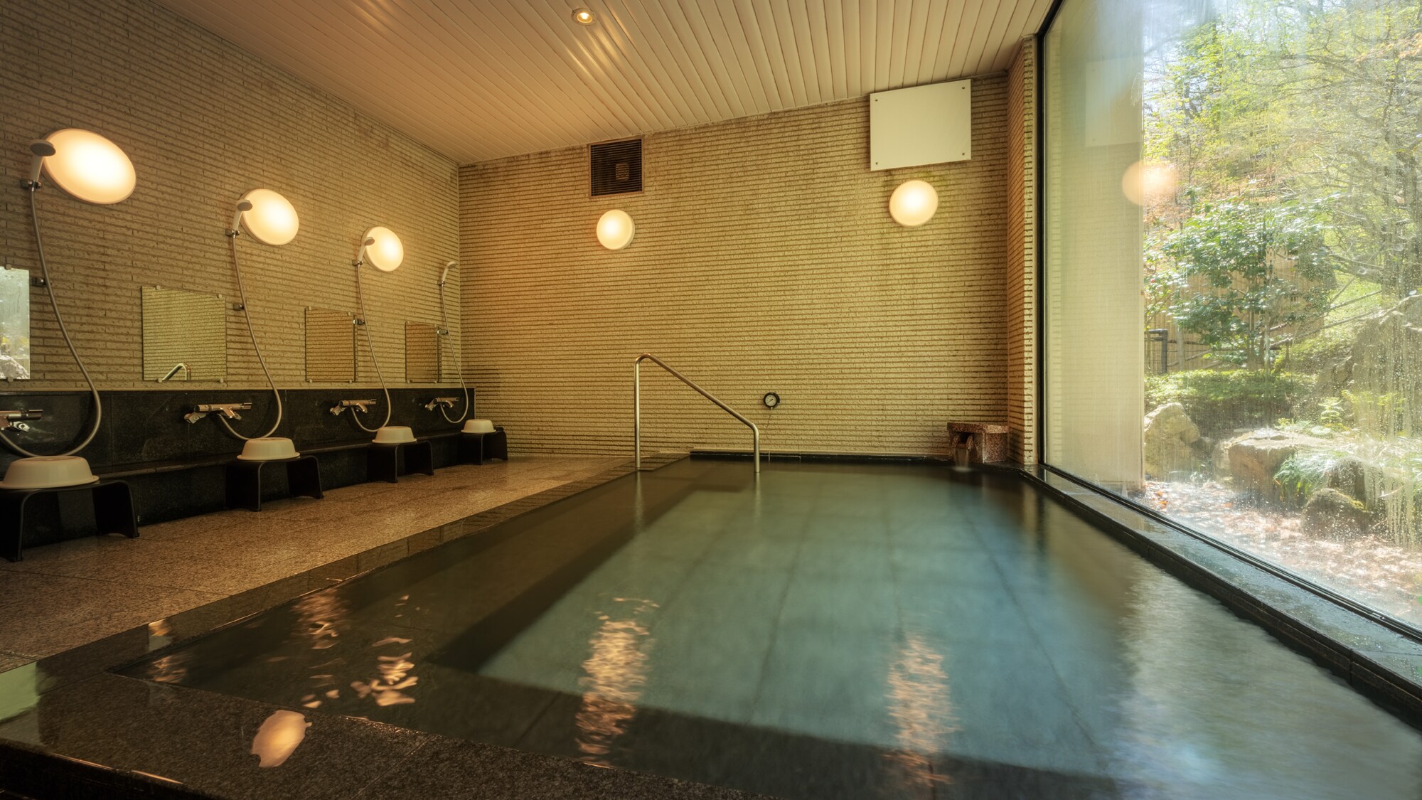 ◆Large public bath "Okunoyu"