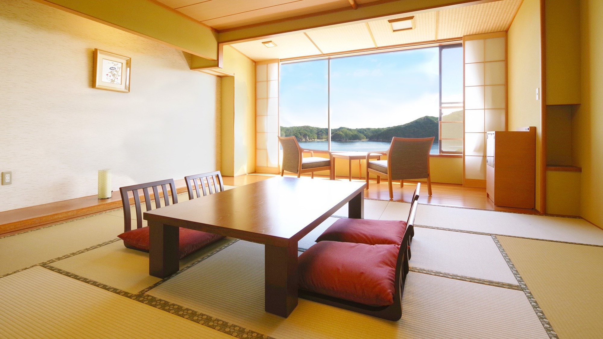 Healing space overlooking the sea_Japanese-style room on the sea side