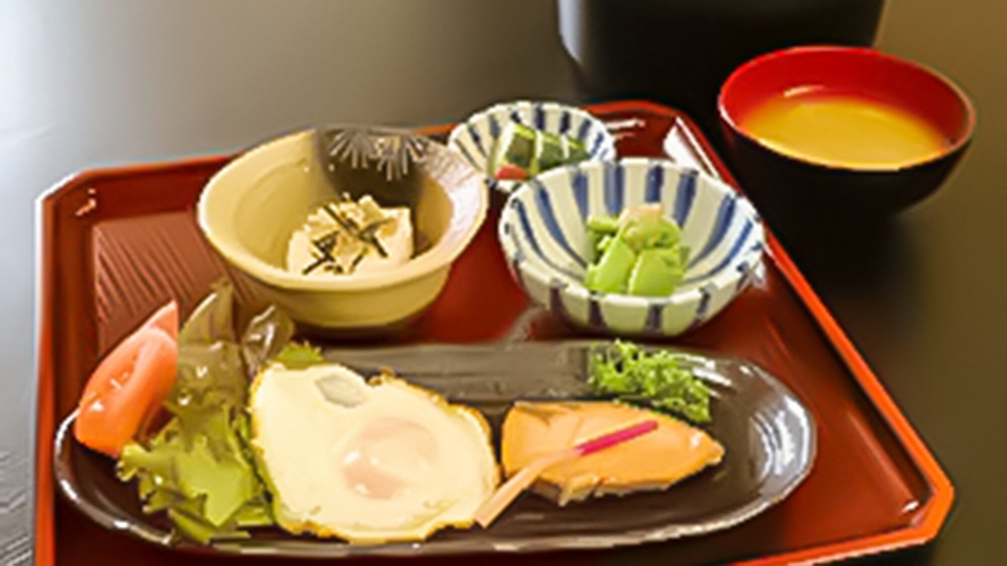 ・[Breakfast example] A nutritionally balanced Japanese breakfast