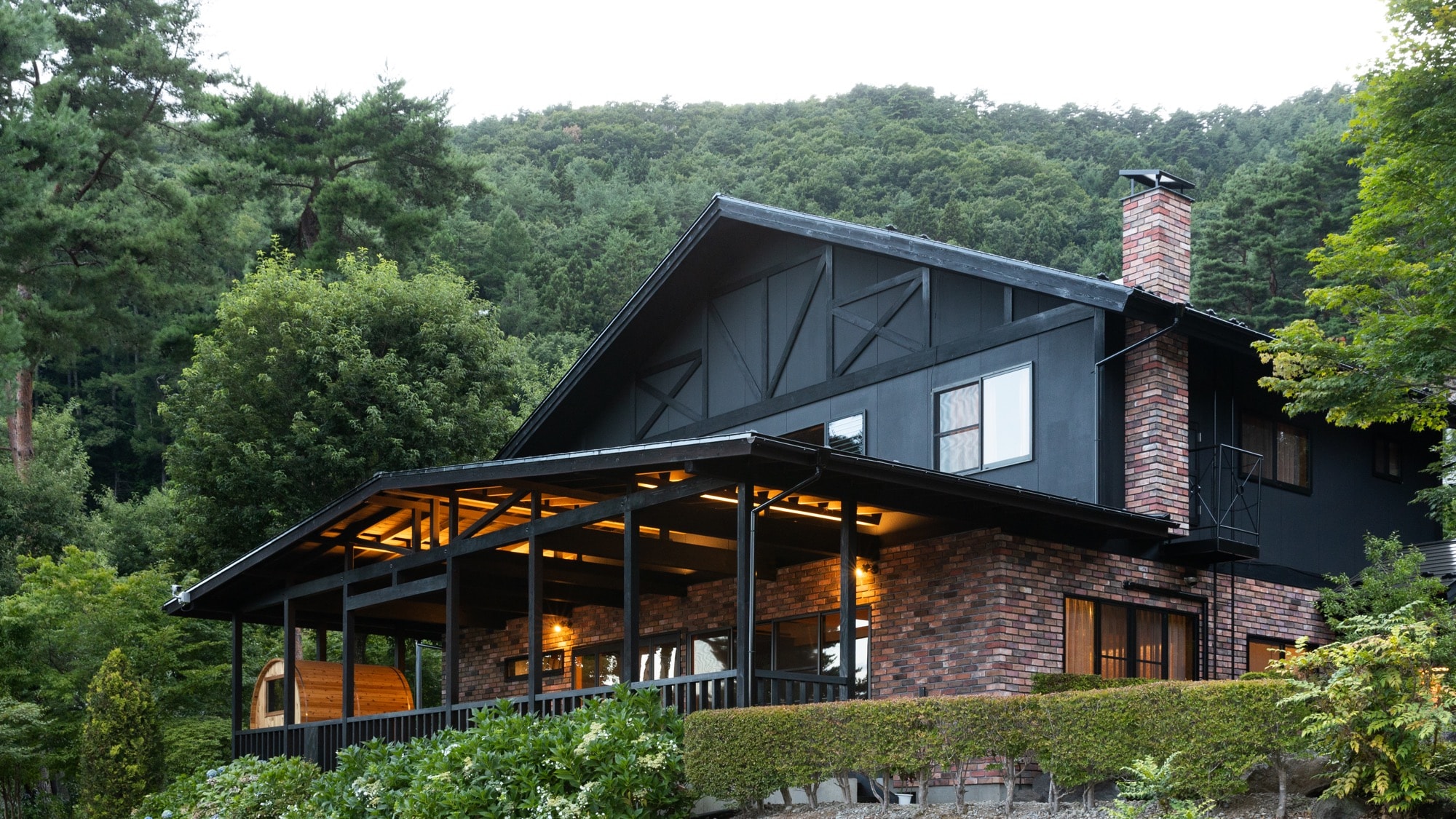 [Modern Suite] Exterior