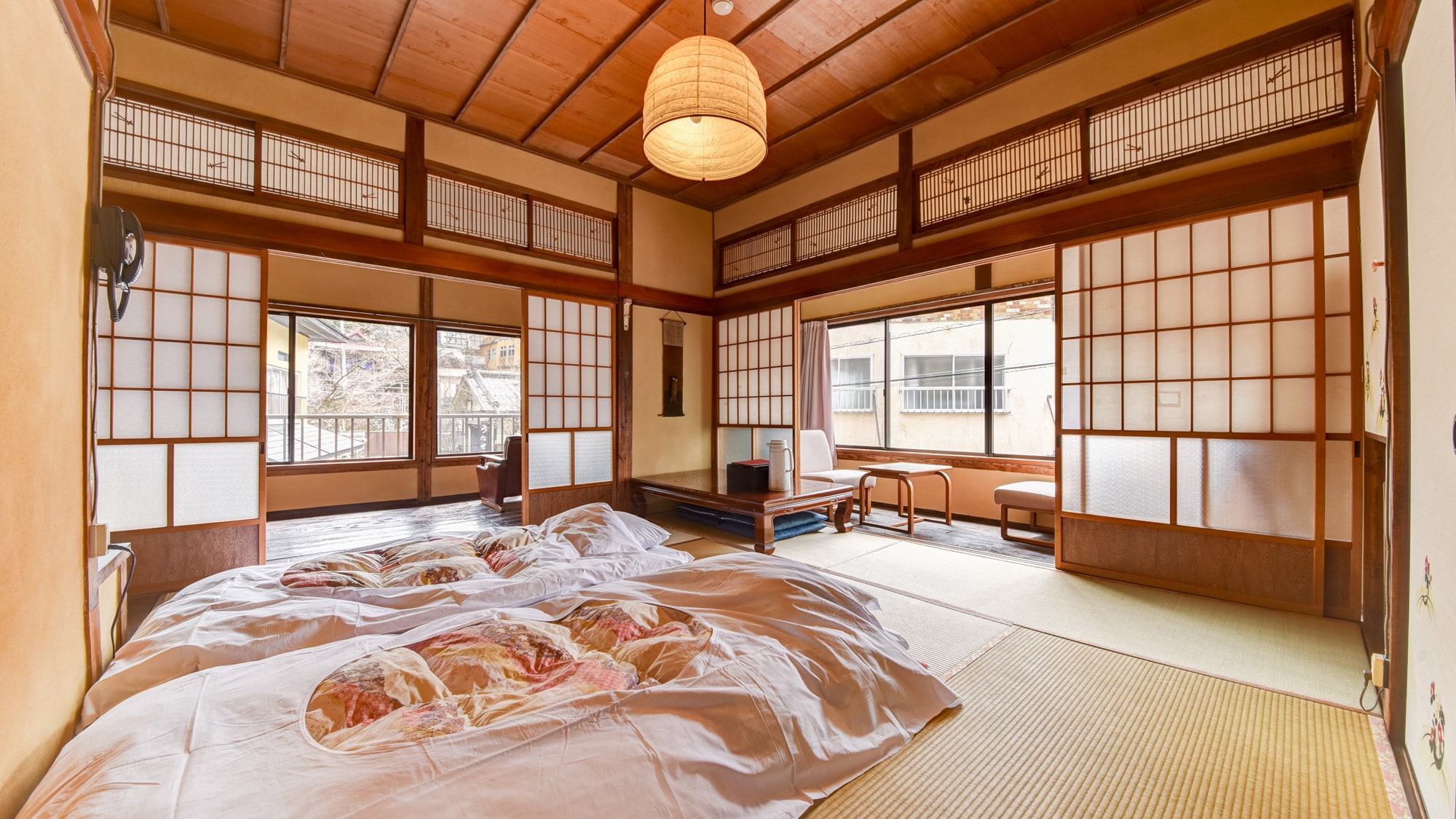 * [Example of 8 tatami Japanese-style room] This is an 8-mat room recommended for families.