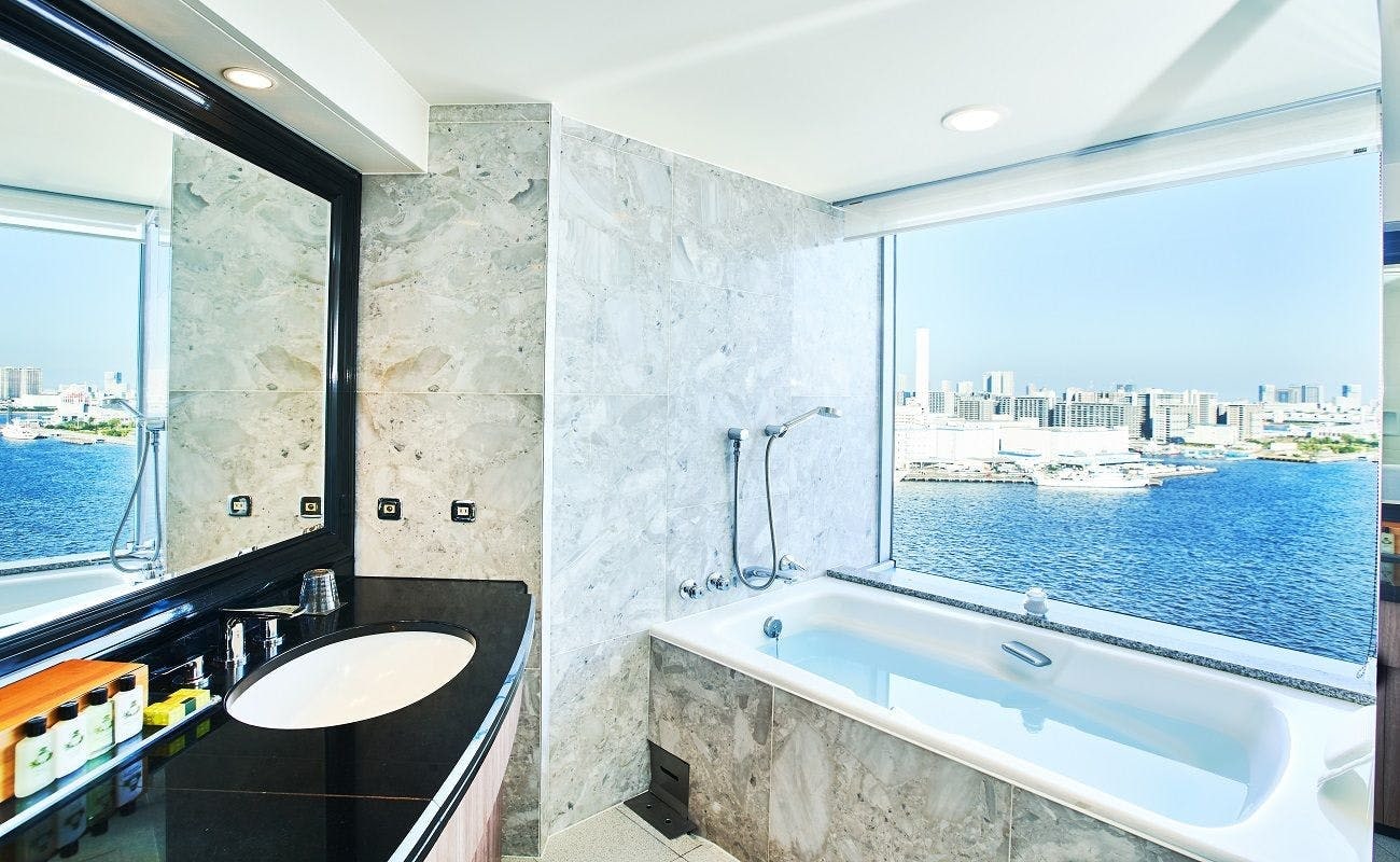 Executive Junior Suite Double (14th and 15th floors) 2