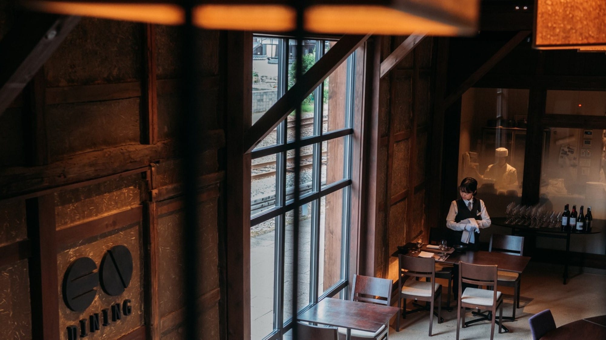 A spacious restaurant built in a restored former fermentation storehouse.