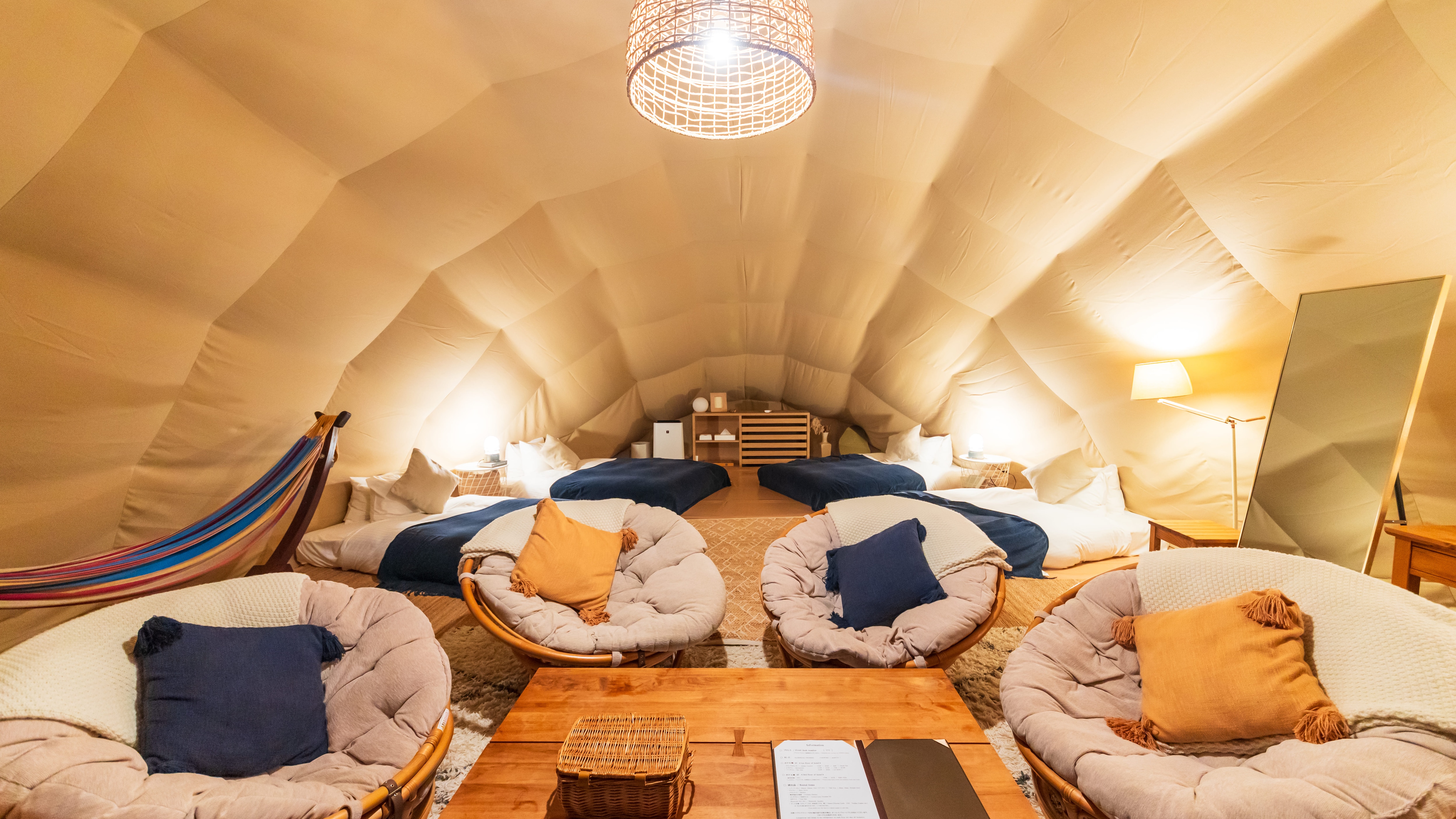 融入自然，在茧居深呼吸。