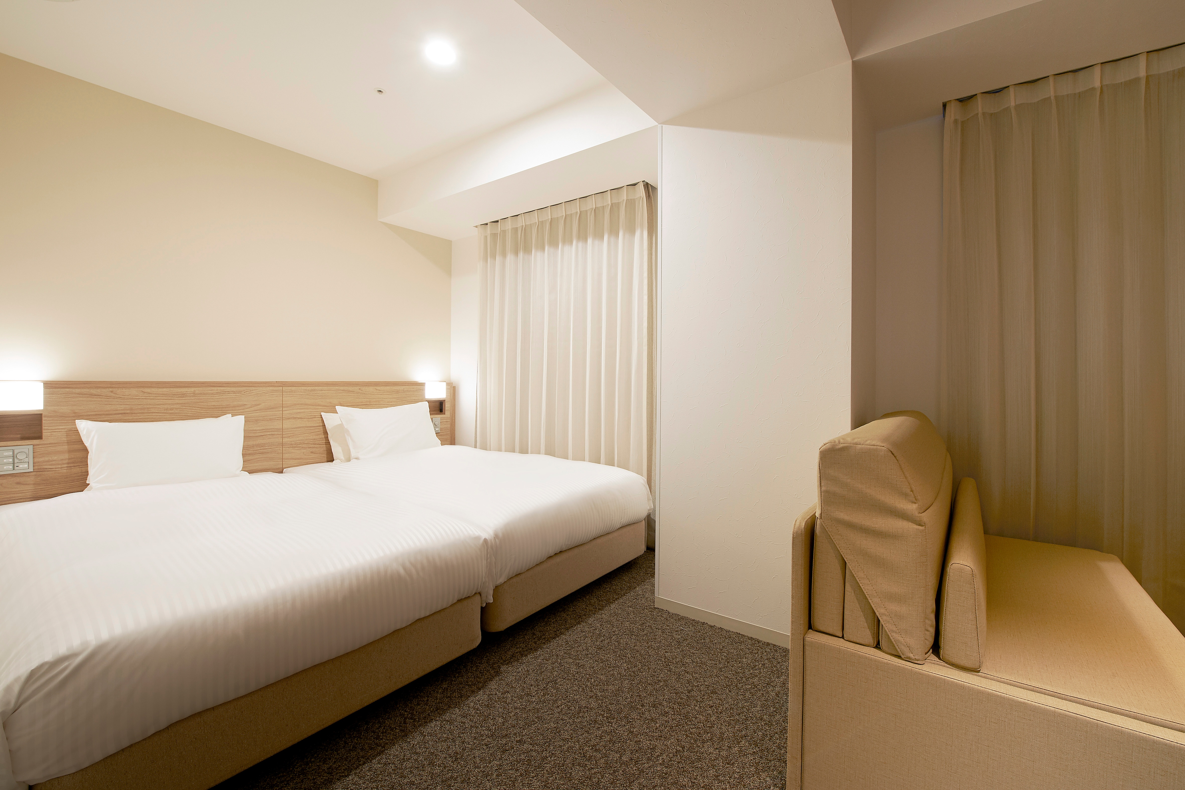 Kamar Twin Santai (khusus yang bebas asap rokok)