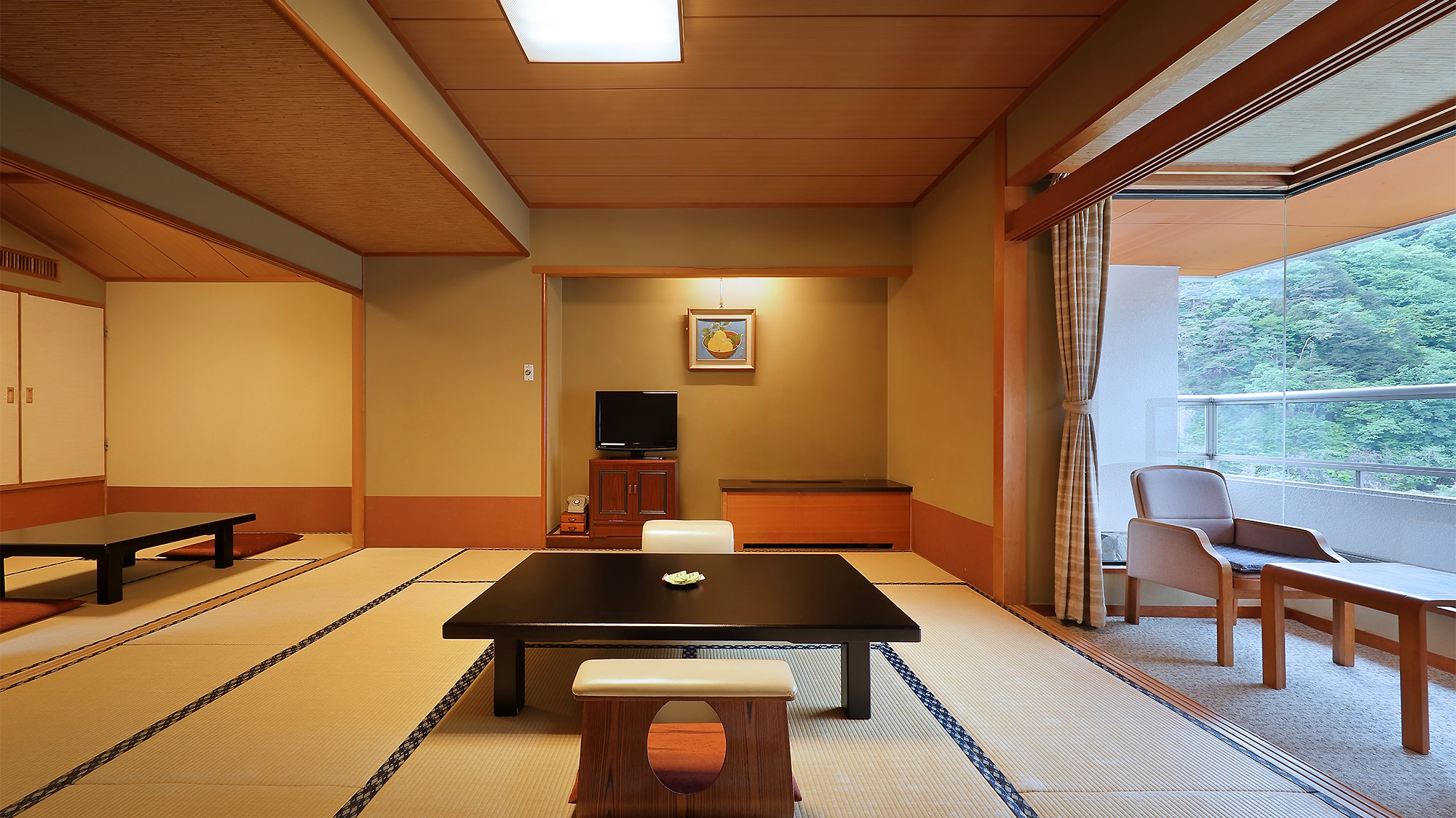 [5th floor - 9th floor Japanese style room] 12.5 tatami room + 4.5 tatami room